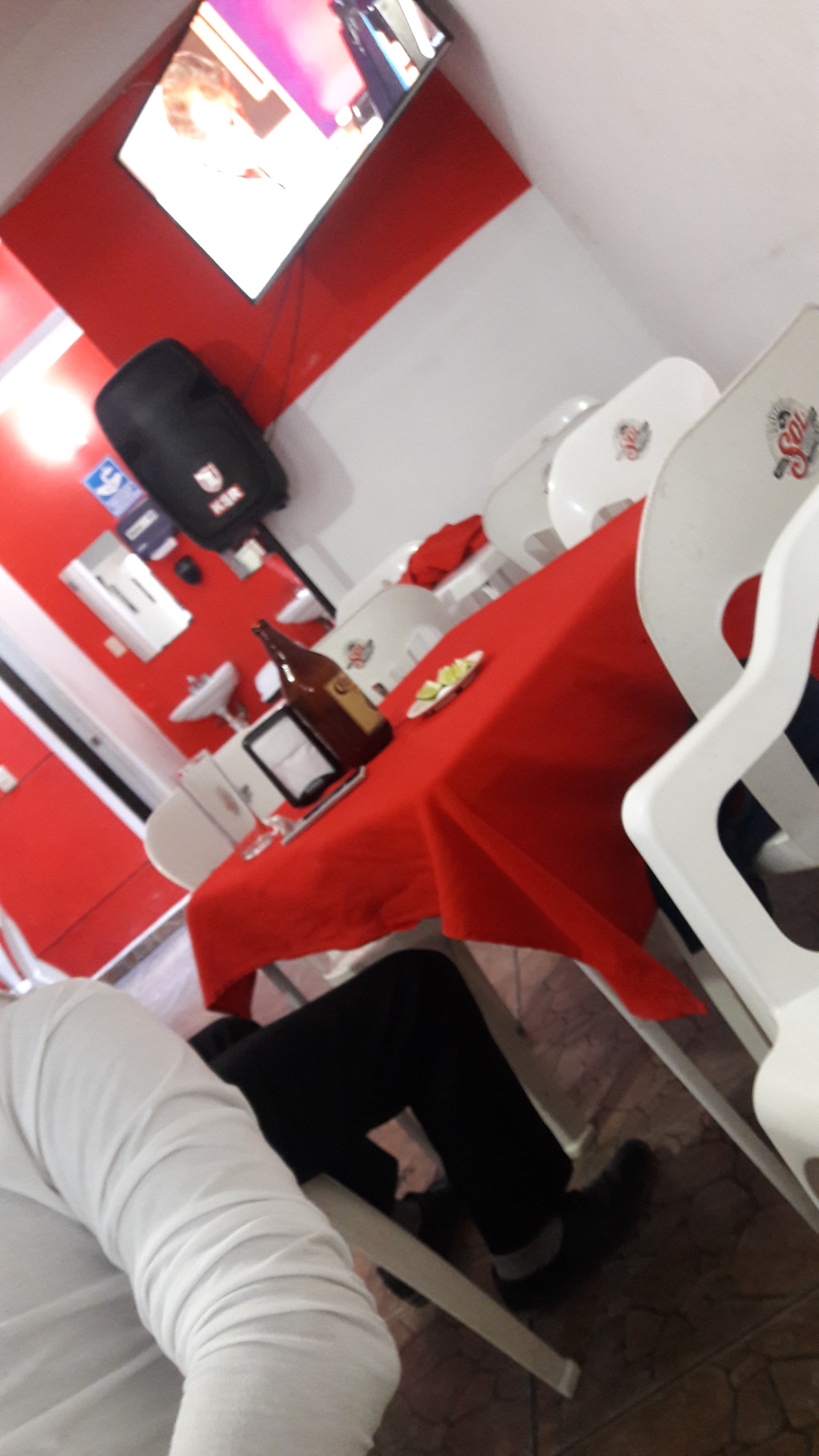 OMYS RESTAURANTE image 8