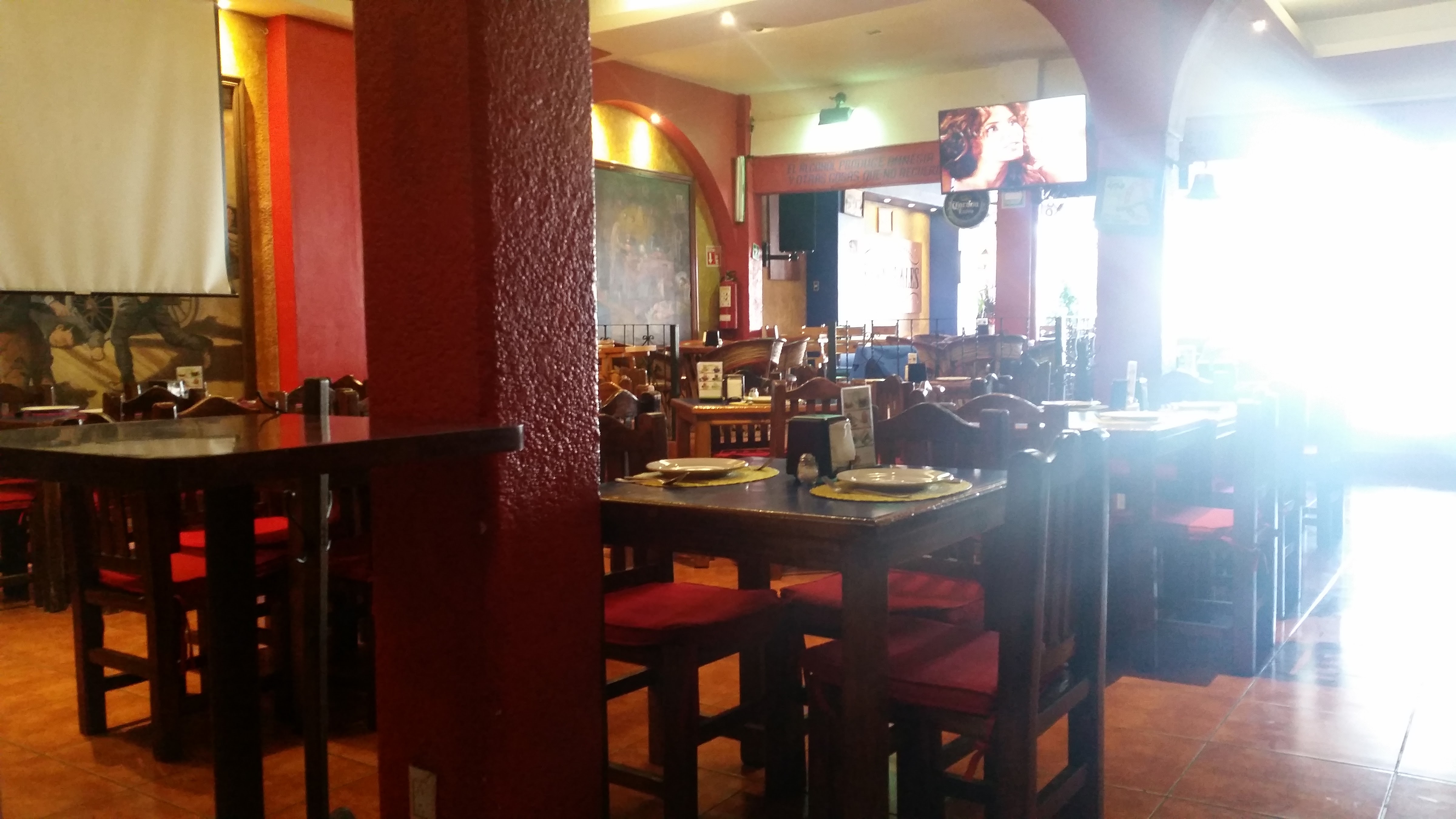 Restaurant Bar Los Generales Revolucionarios image 1