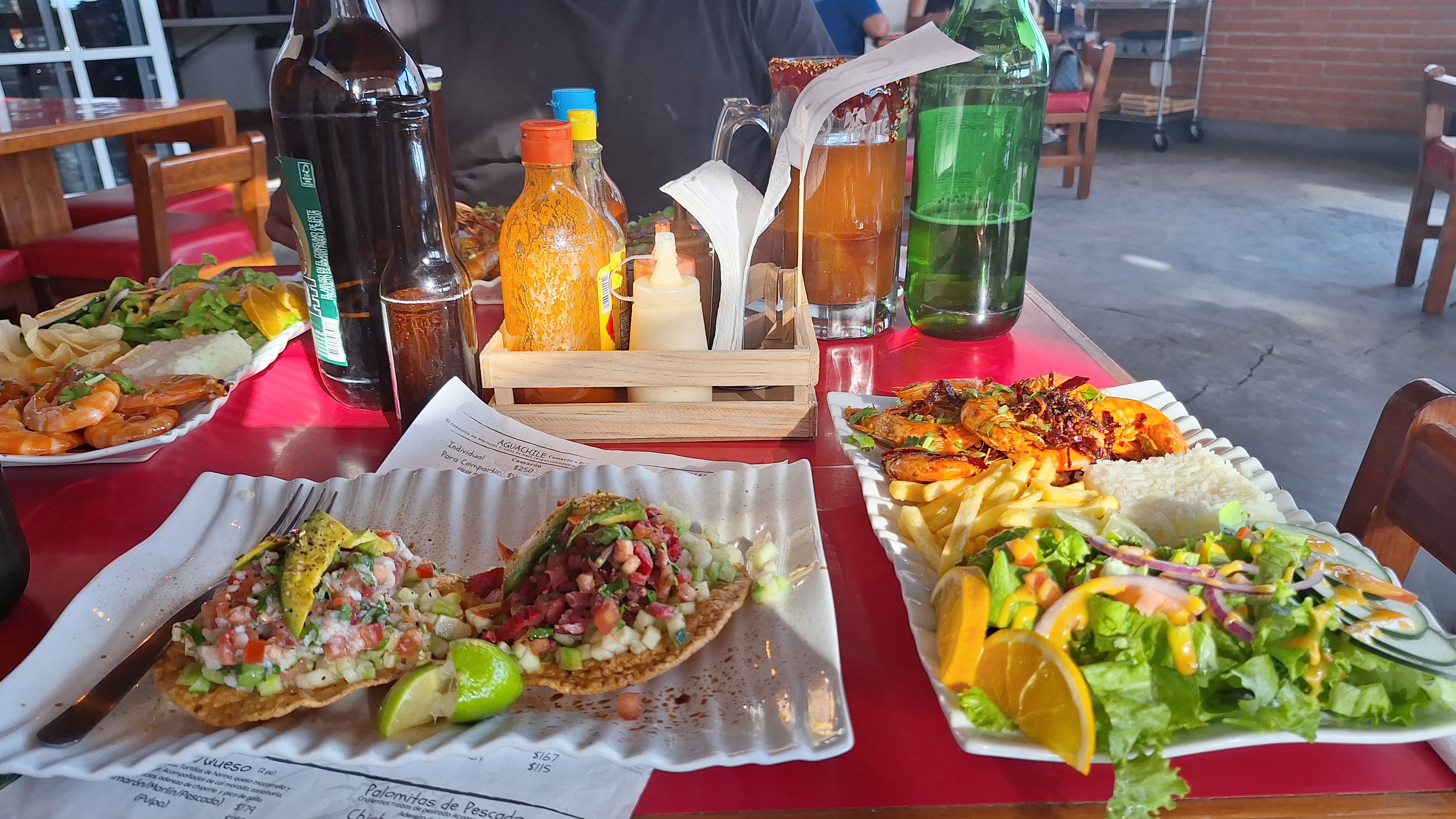 La Bomba Restaurant image 5