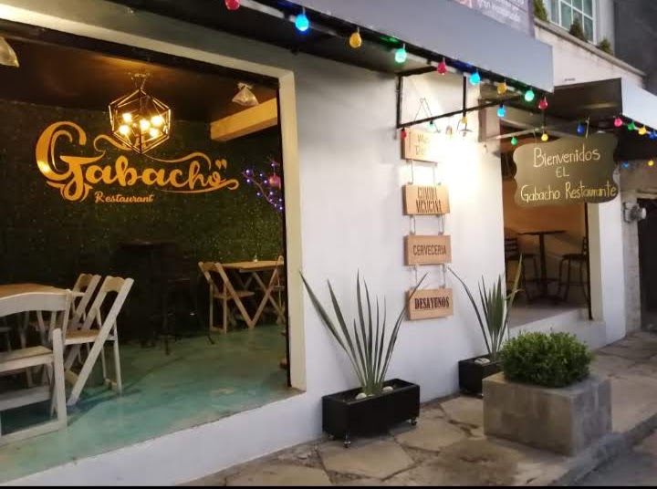 El Gabacho Restaurant-Bar image 1