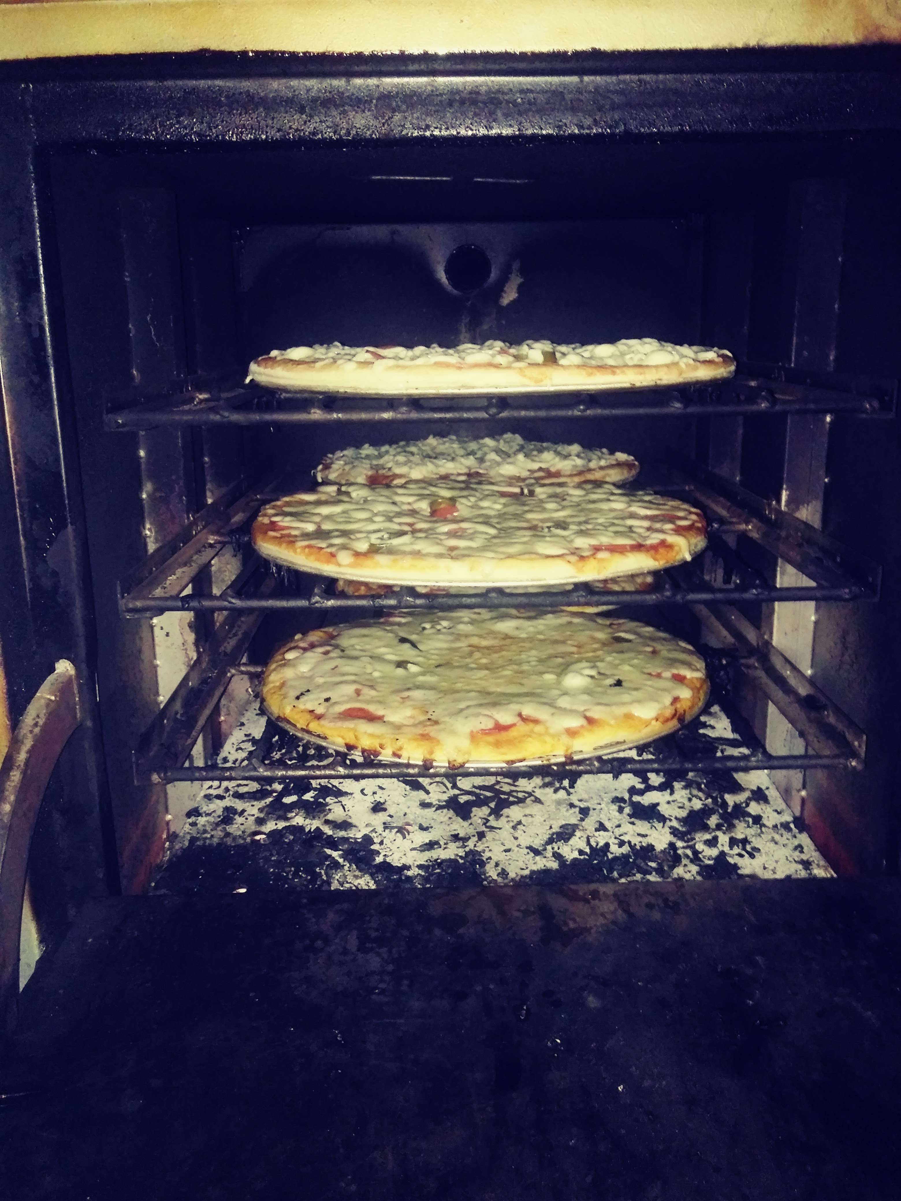 RESTAURANTE "EL MANANTIAL" image 9