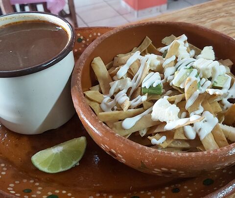 Las Adelitas image 2