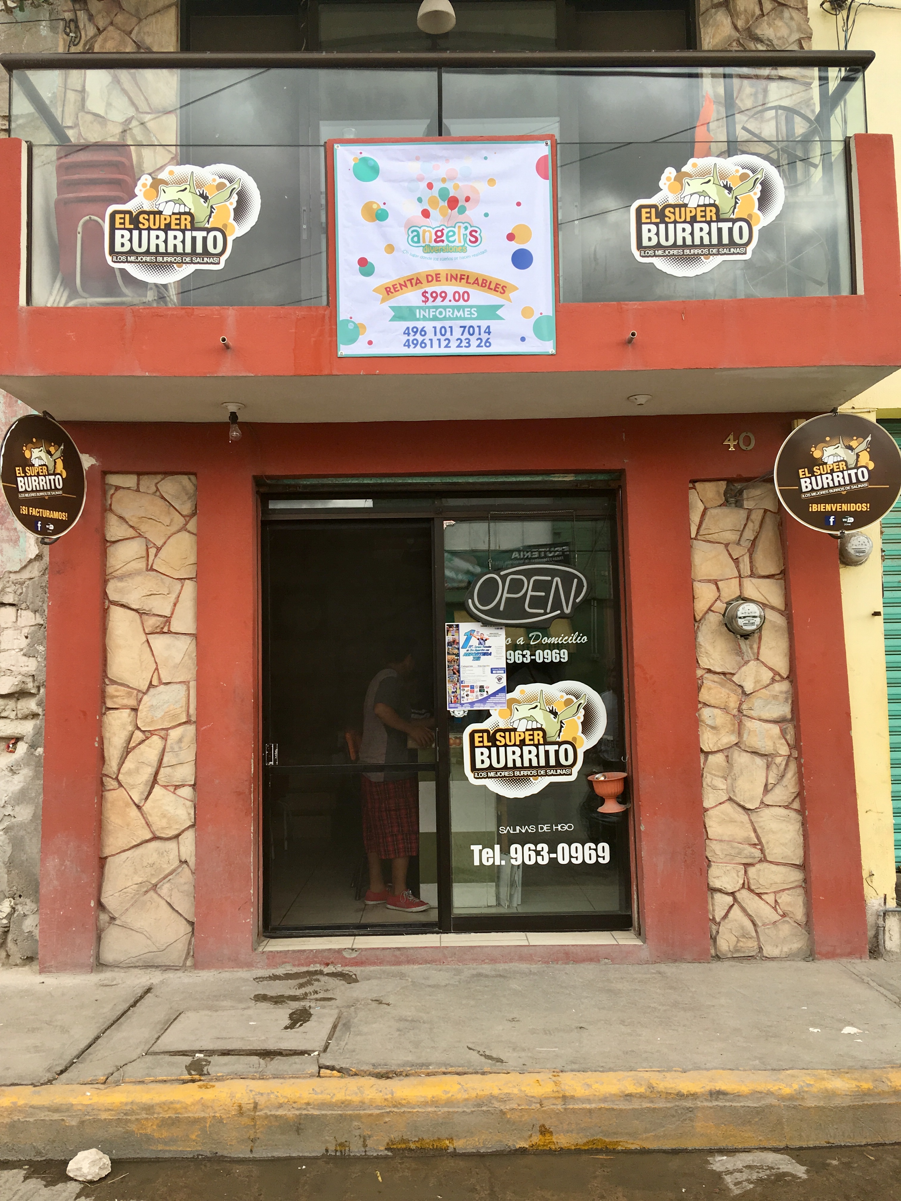 El Super Burrito image 1