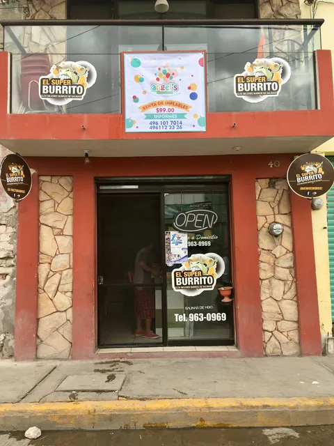 El Super Burrito image 1