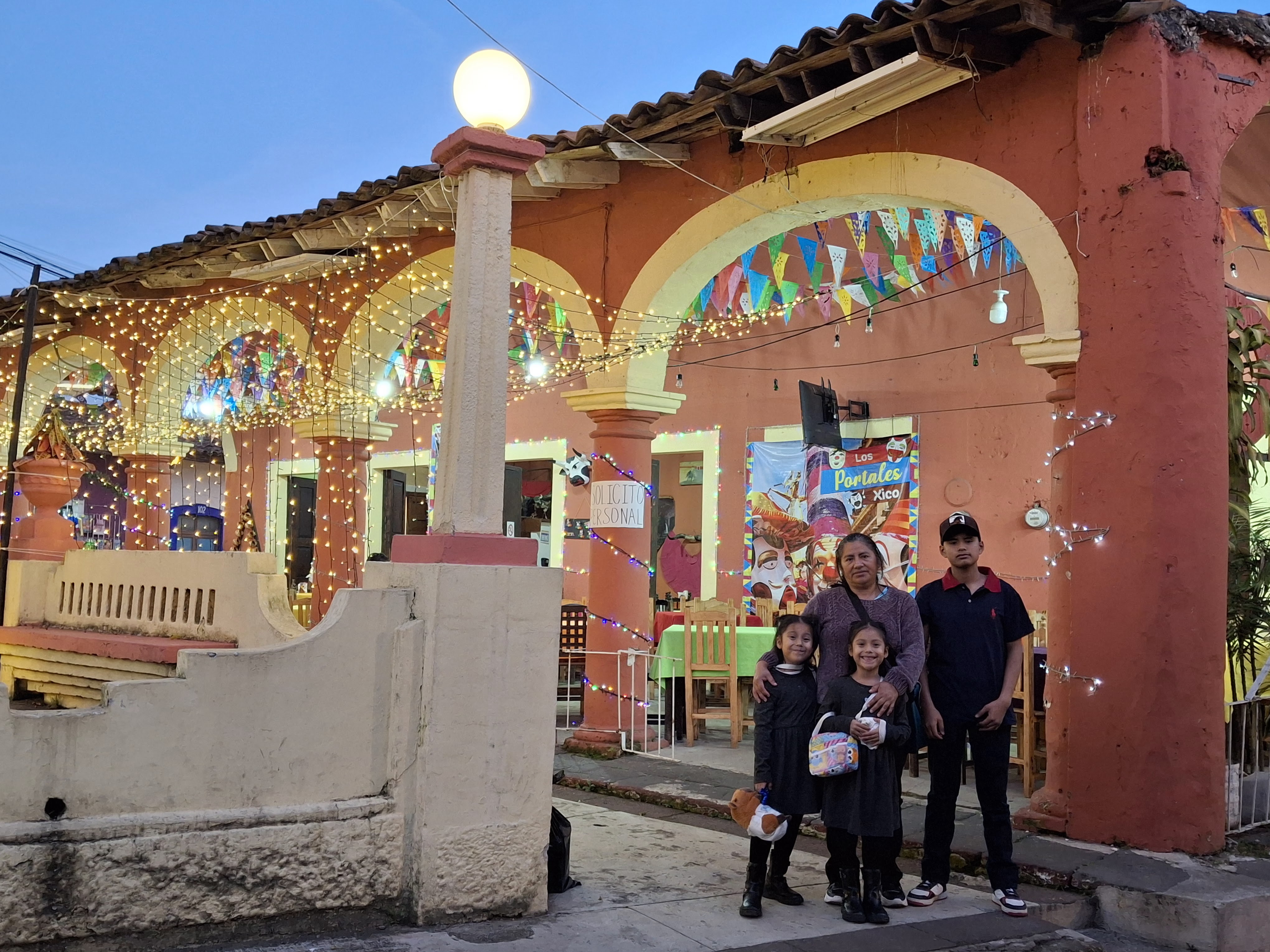 Los Portales image 3