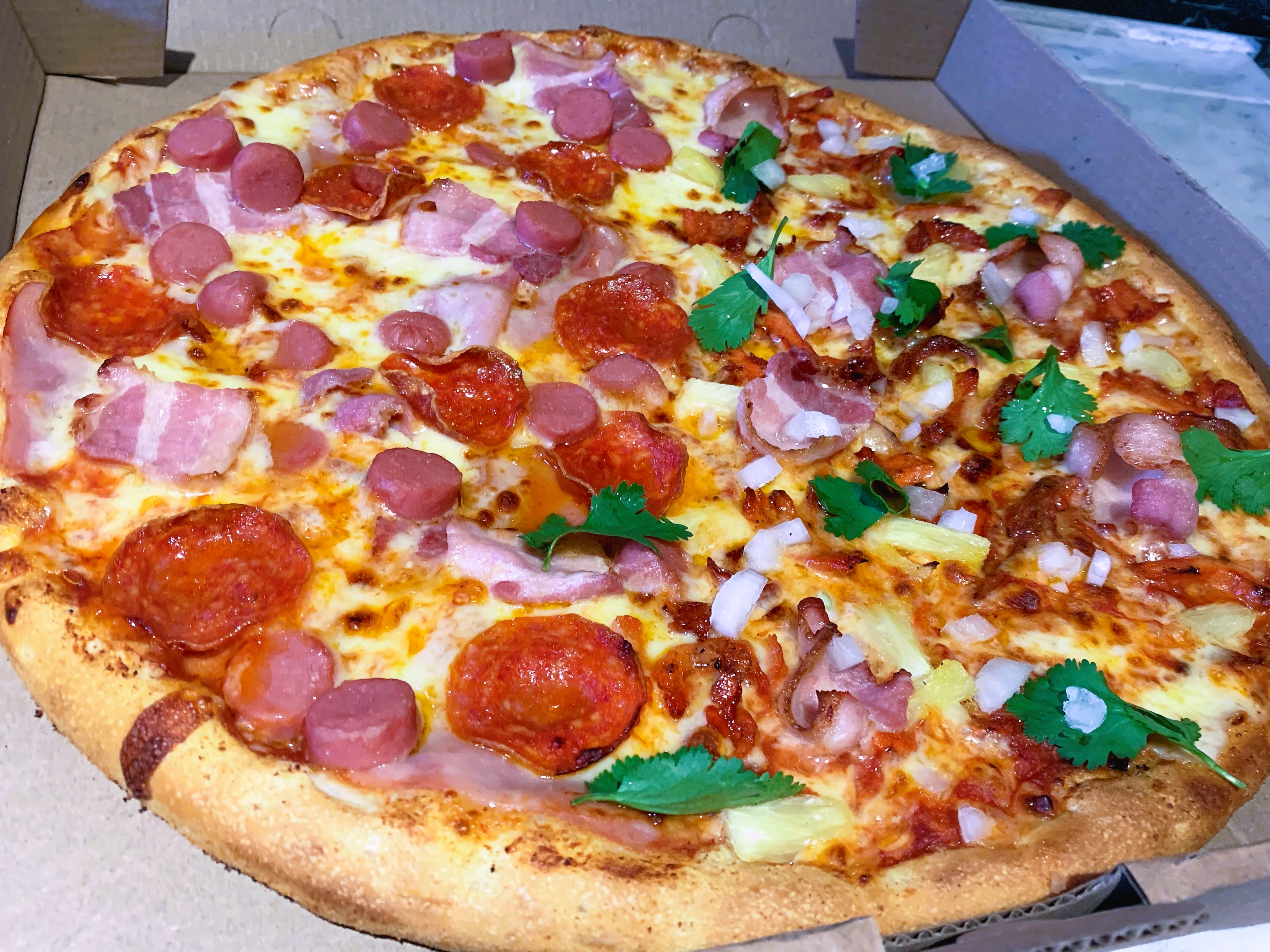 The Family Pizza image 3