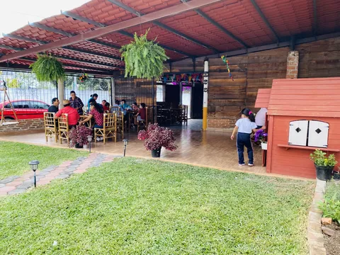 La cabaña image 5