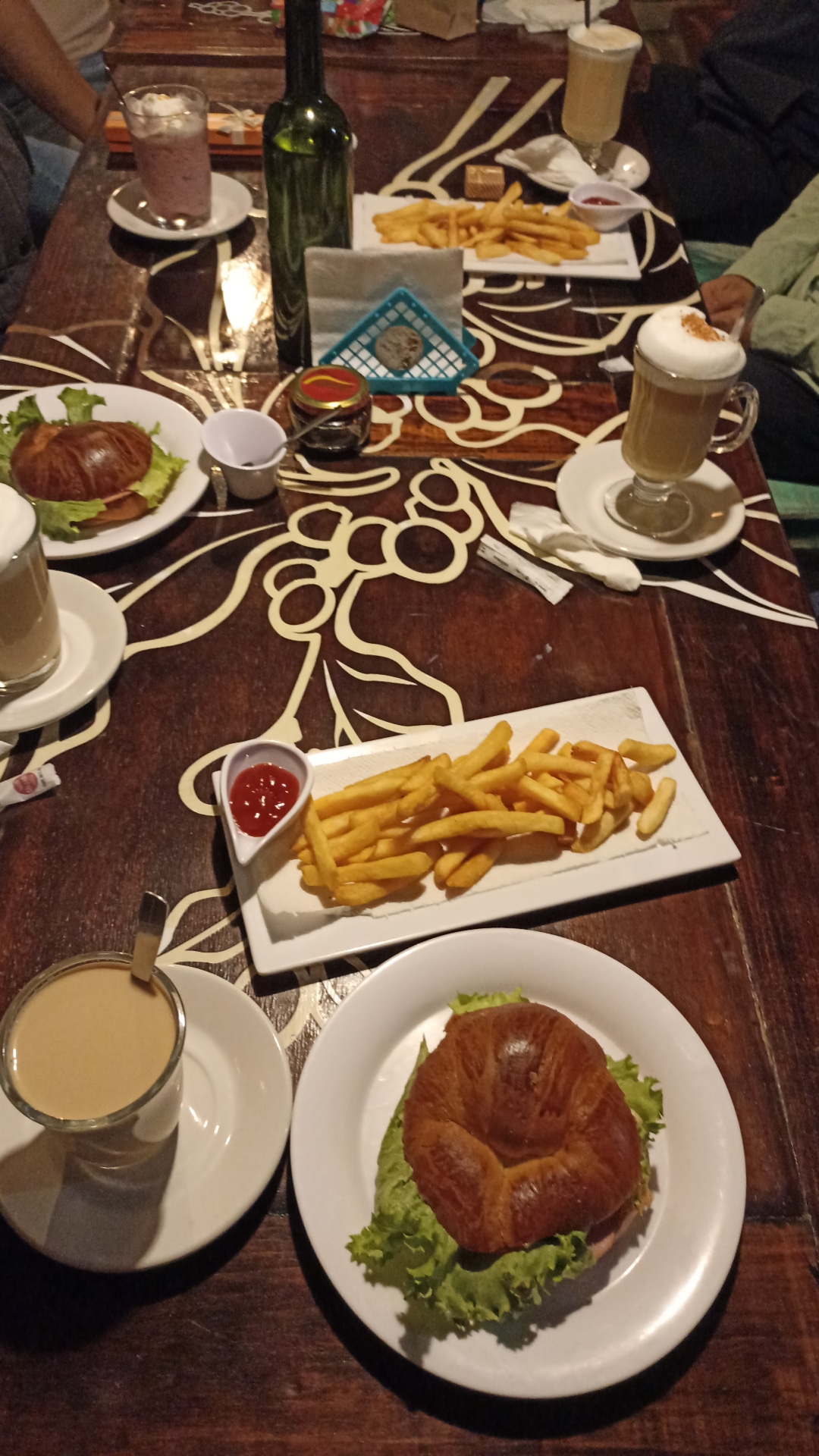 El Beneficio image 4