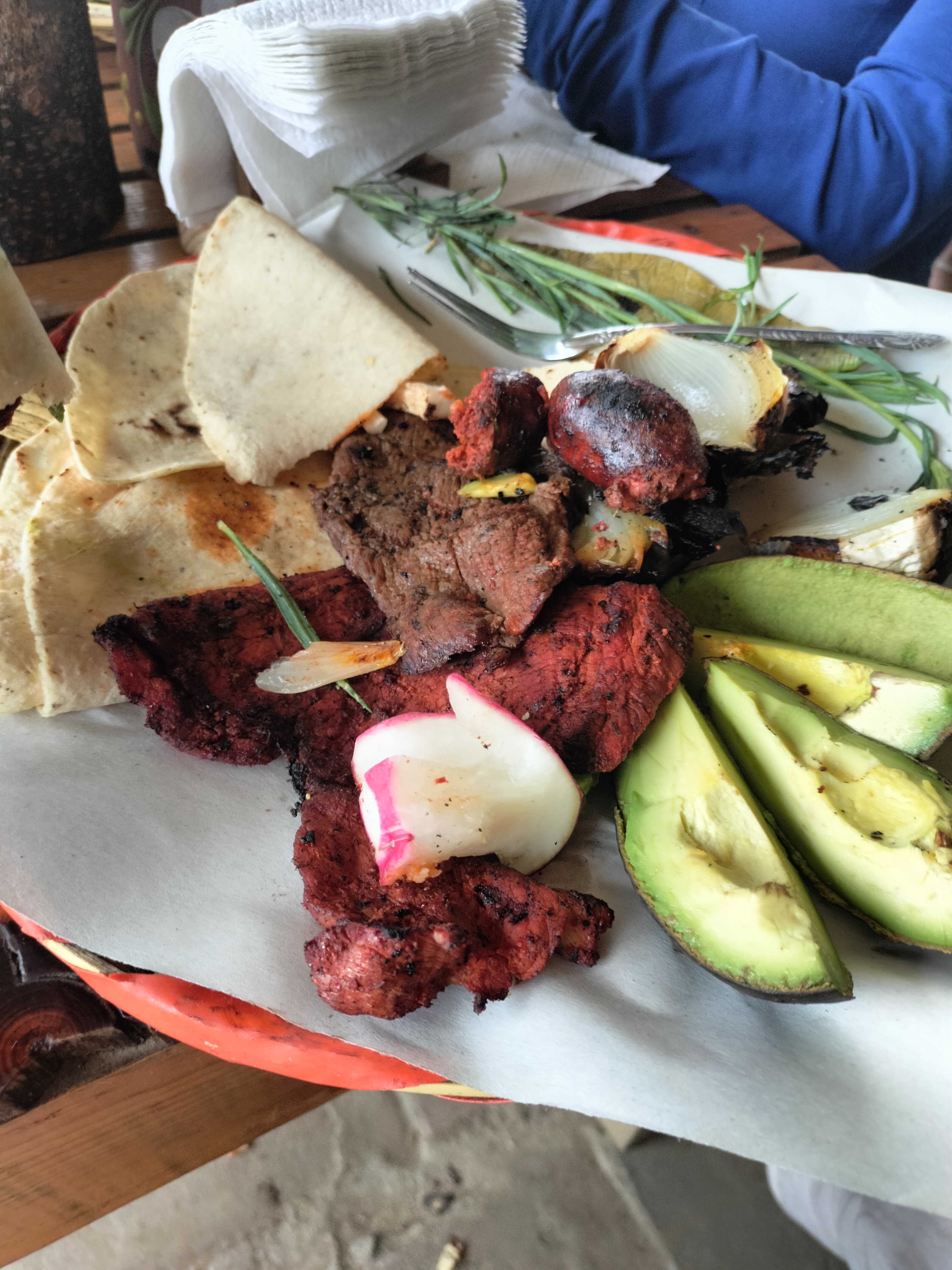 Tlayudas y carnes asadas Oaxaca Antiguo image 3