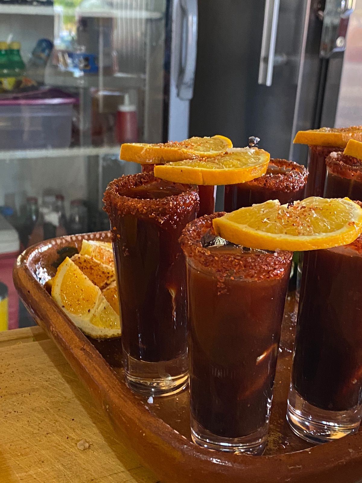 LOS AMORES DE VICTORIA image 2