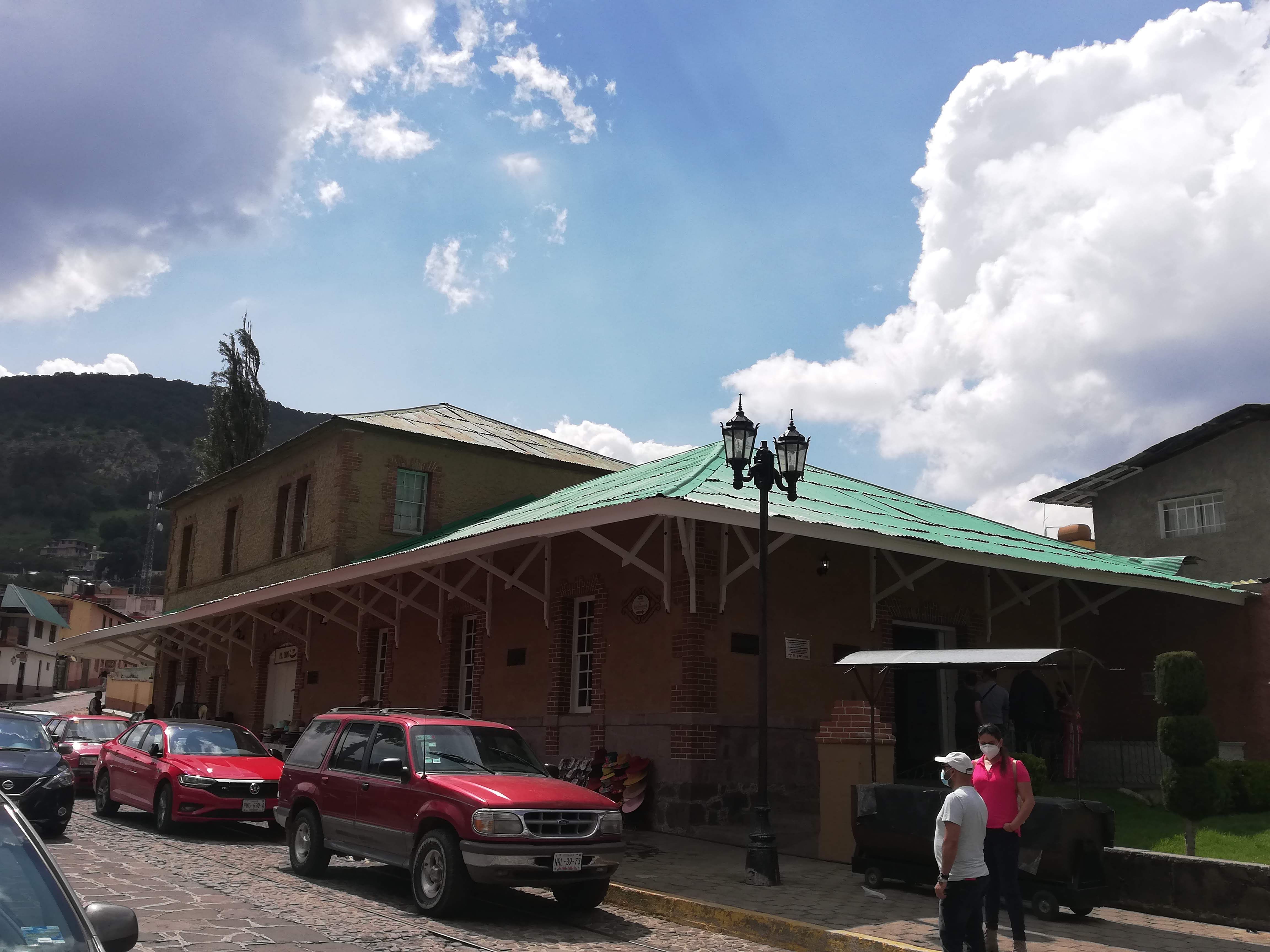Express Mining Wagon Restaurant & Cafeteria image 8