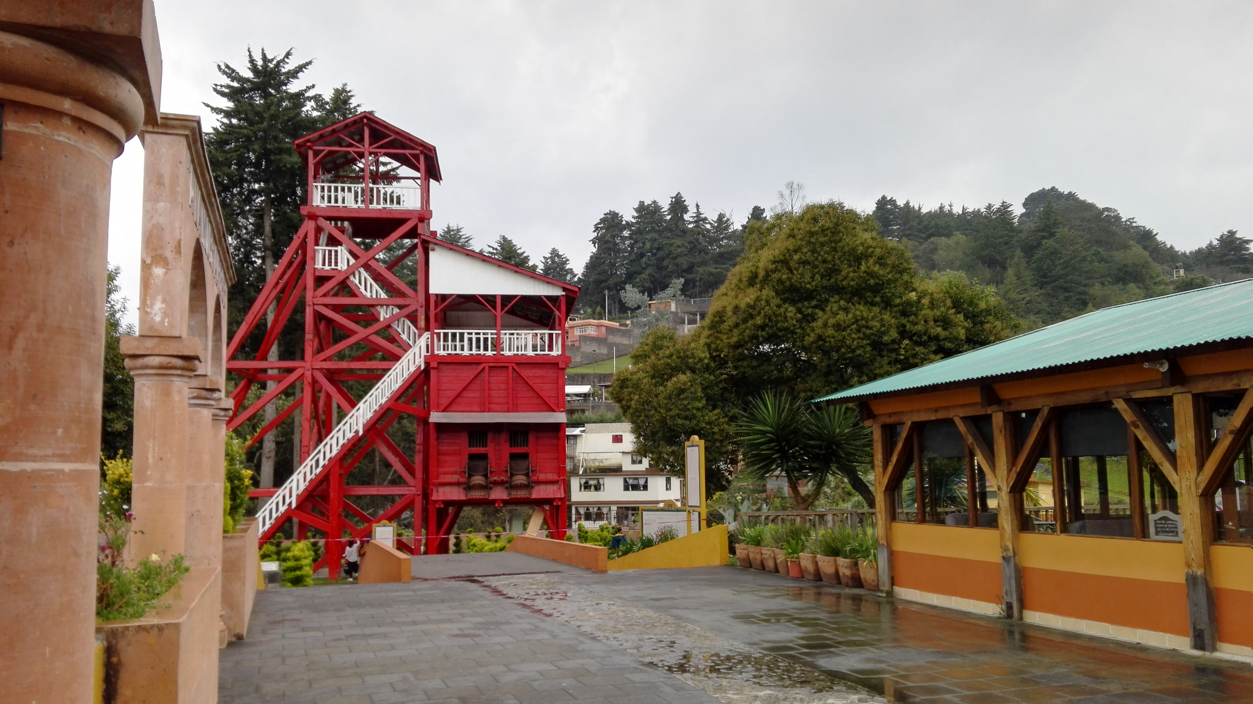 Express Mining Wagon Restaurant & Cafeteria image 10