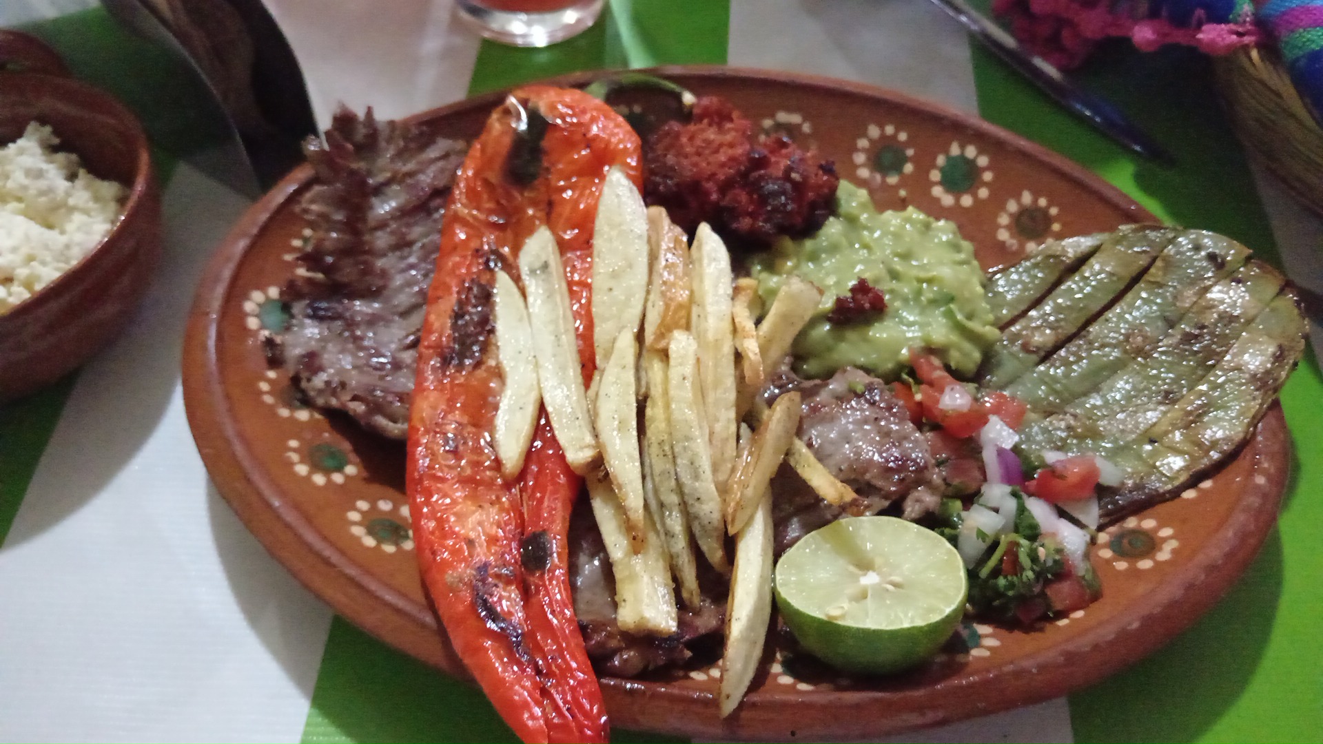 Restaurant "LOS MOLCAJETES" image 4