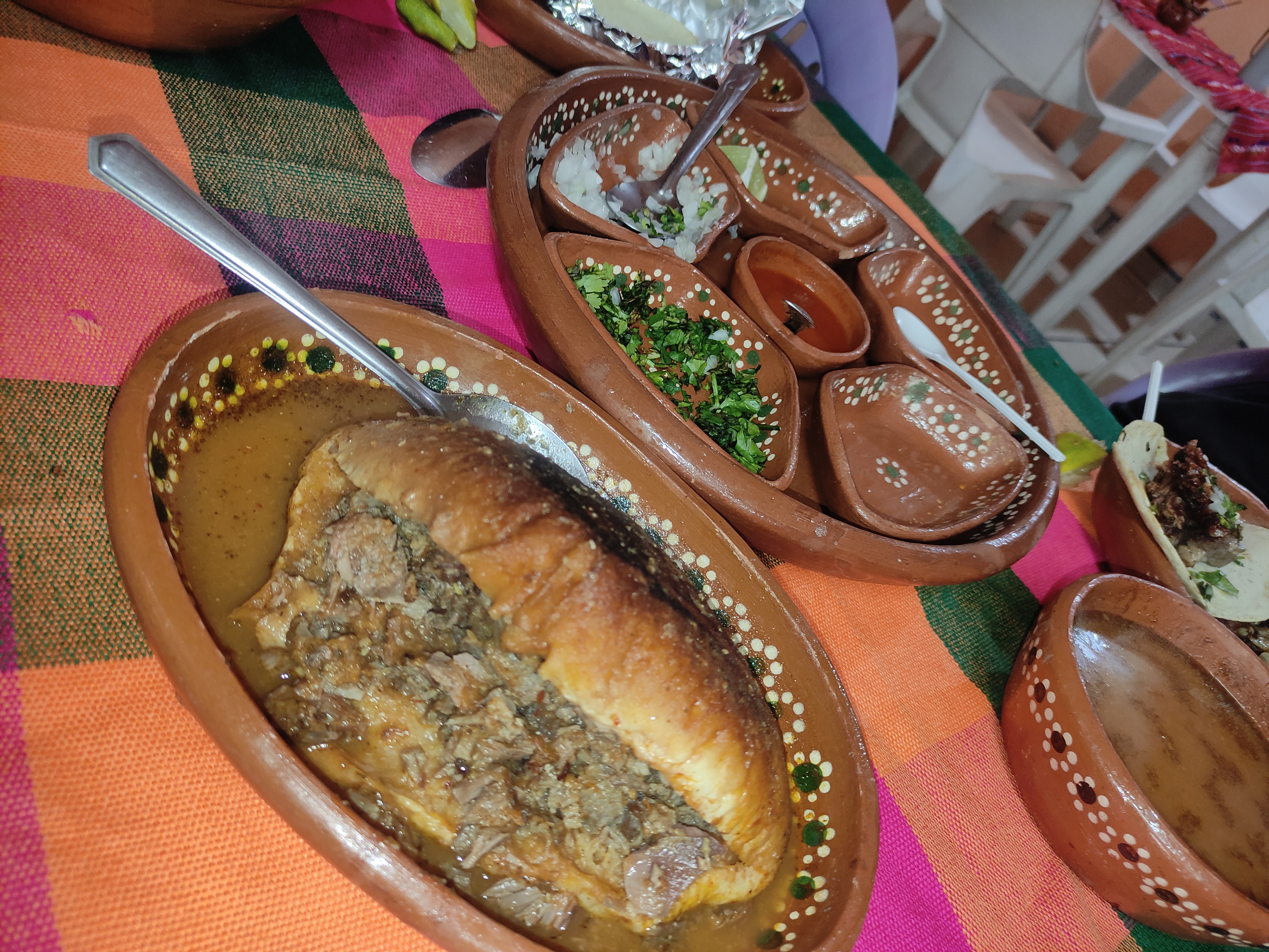 Birrieria la chata image 1