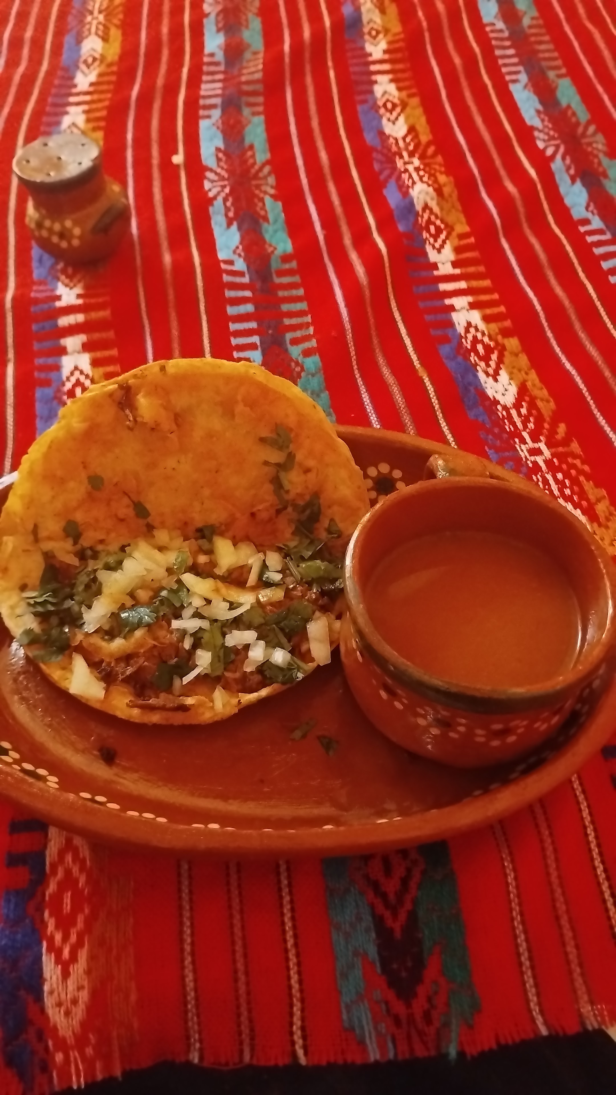 Birrieria la chata image 2