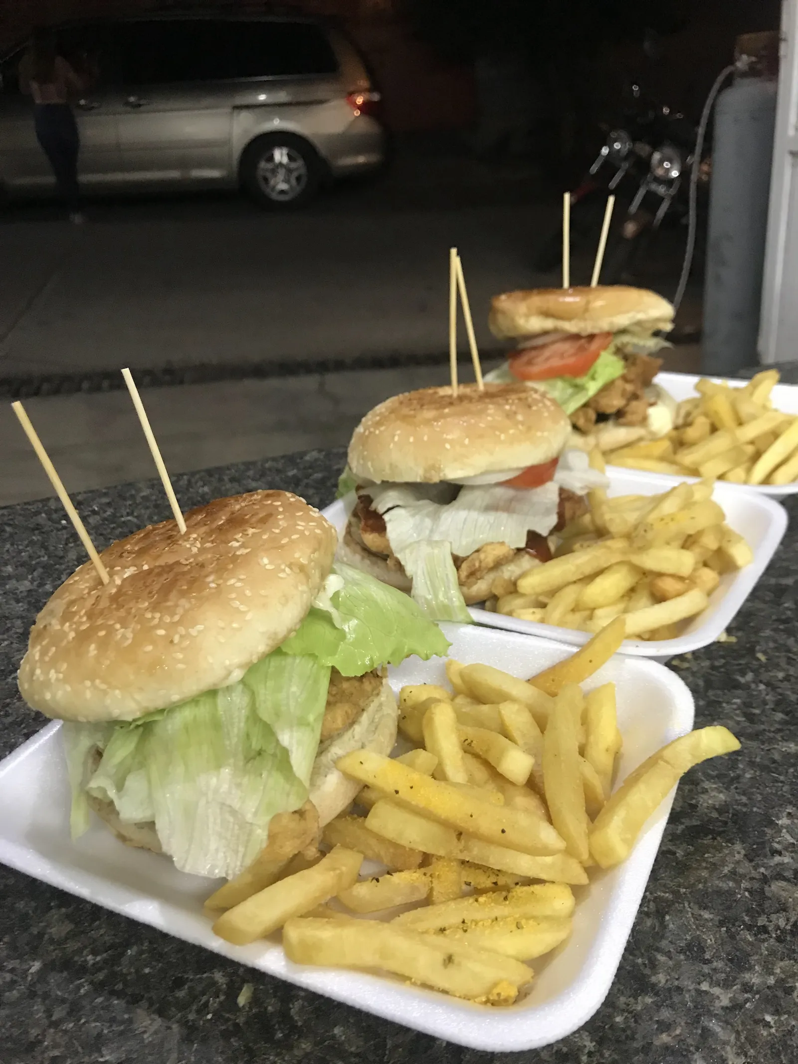 El Lote Sport Bar image 4
