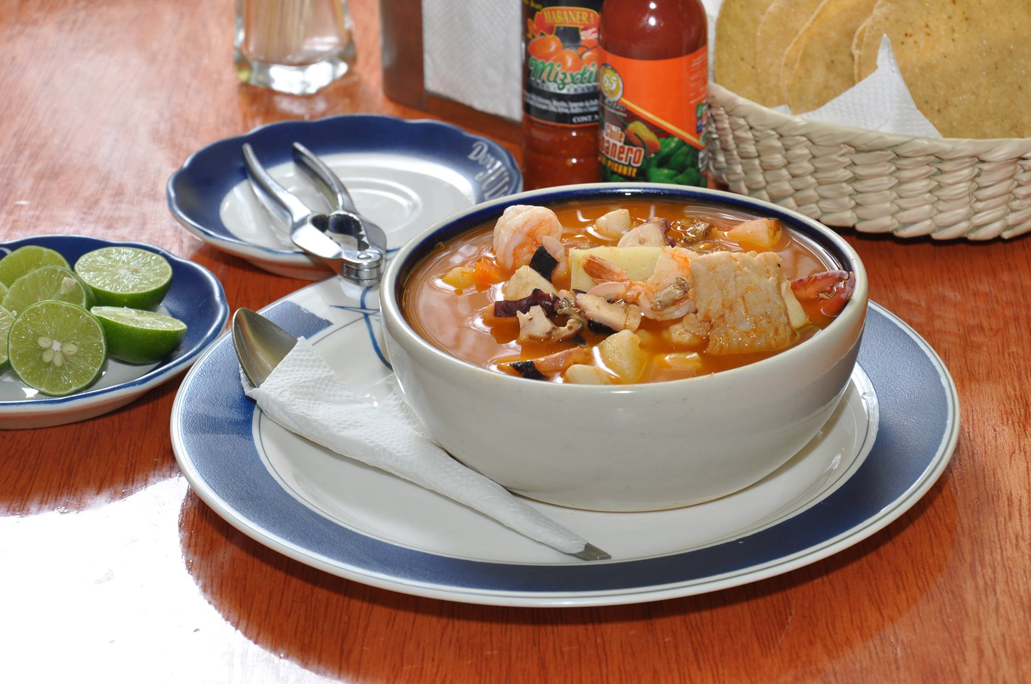 Mariscos Don Julio image 10