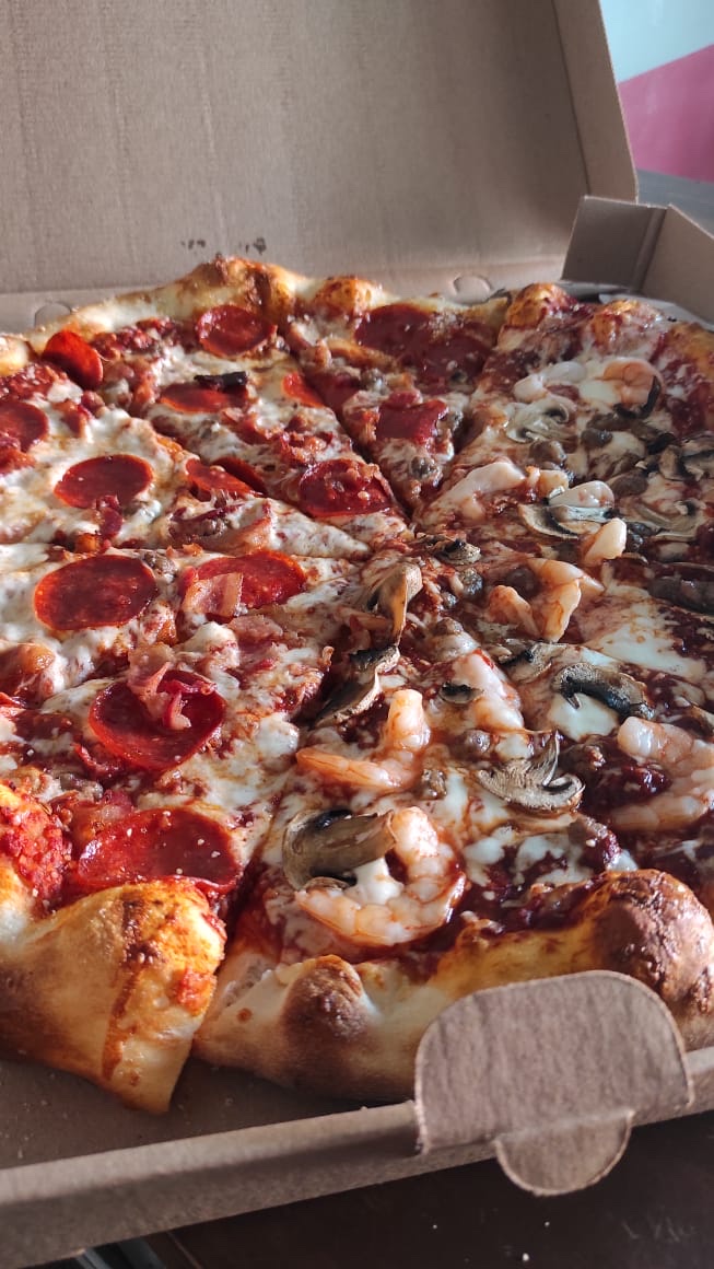 Pizzería Nápoles image 2