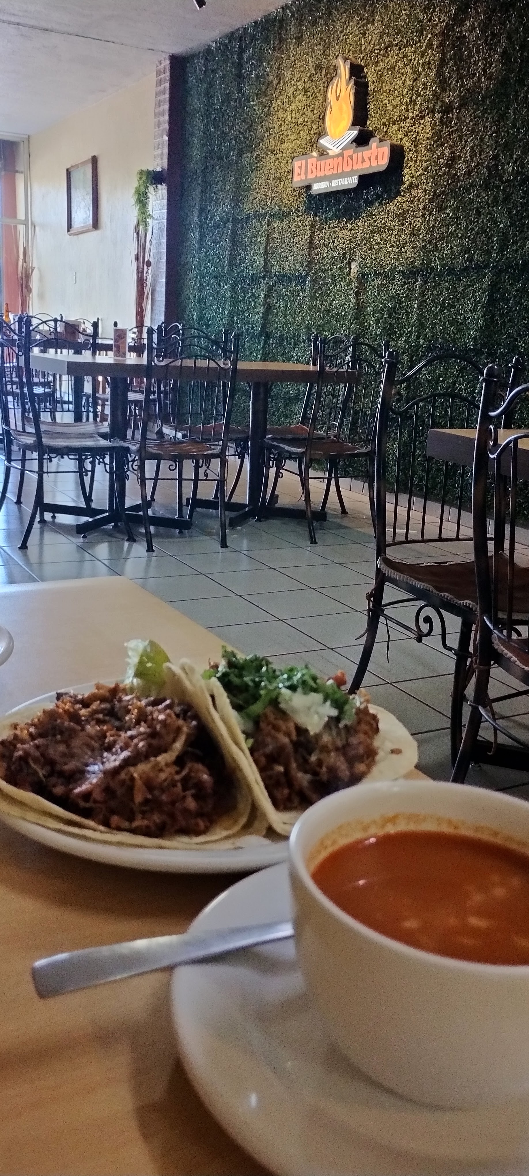 El Buen Gusto image 9