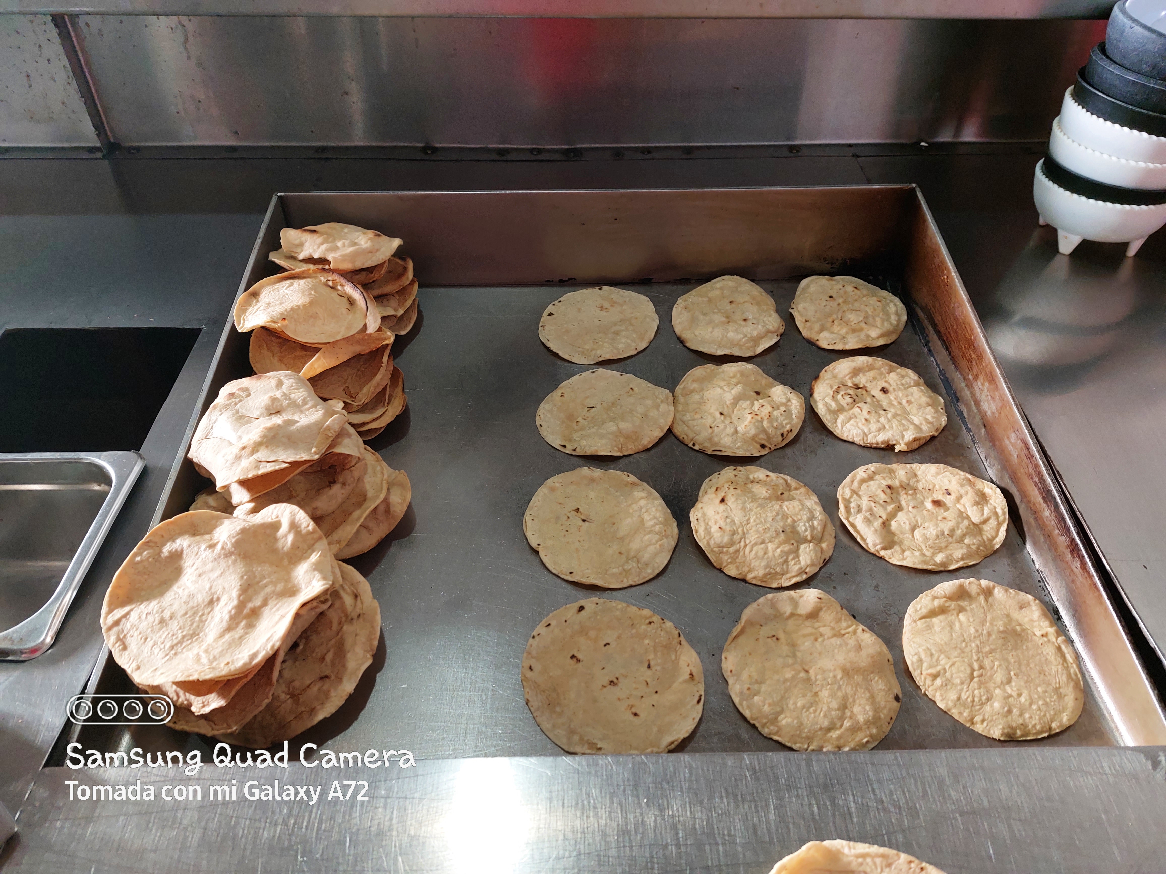 Birrieria El Cholo image 2