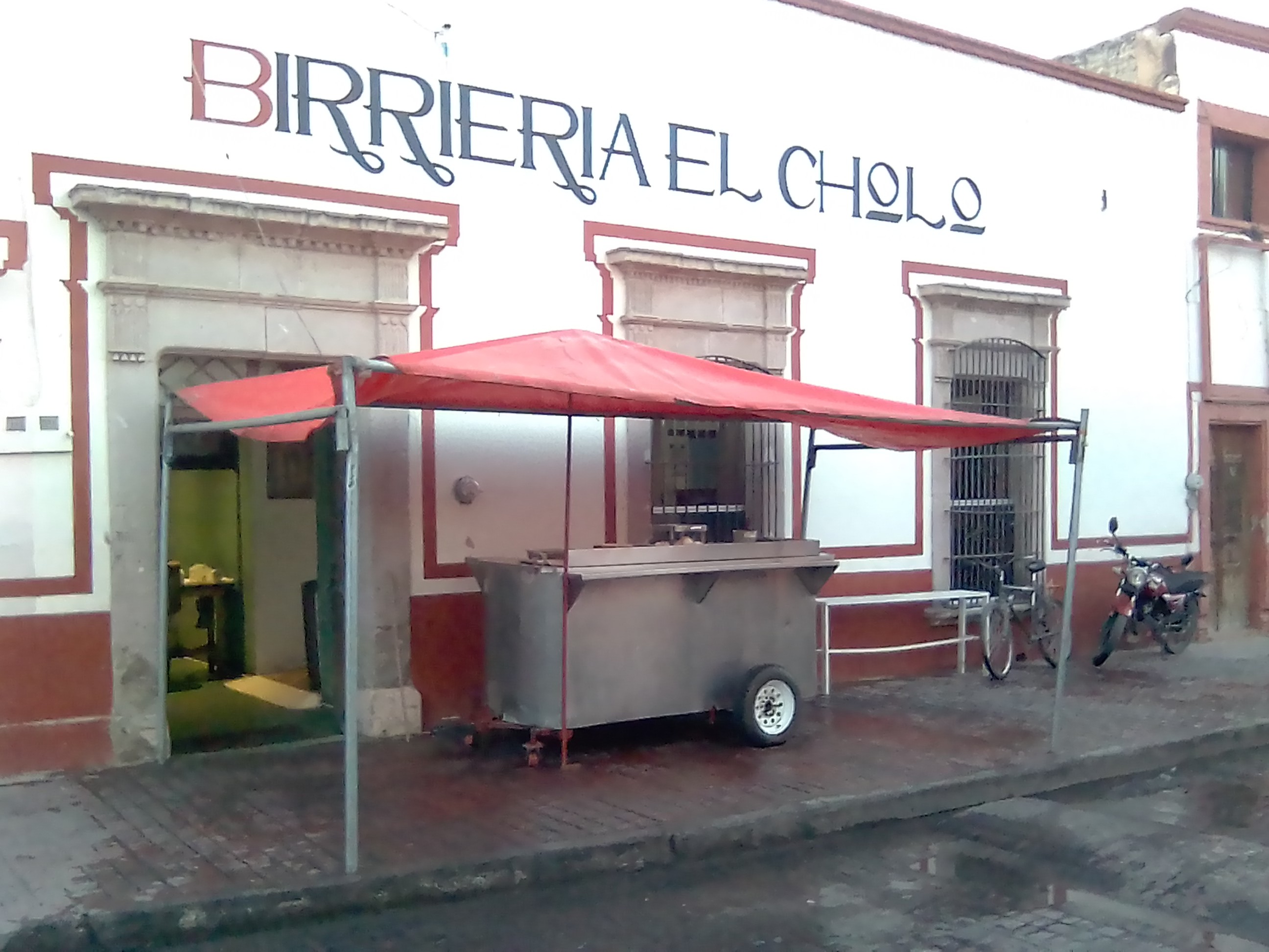 Birrieria El Cholo image 6