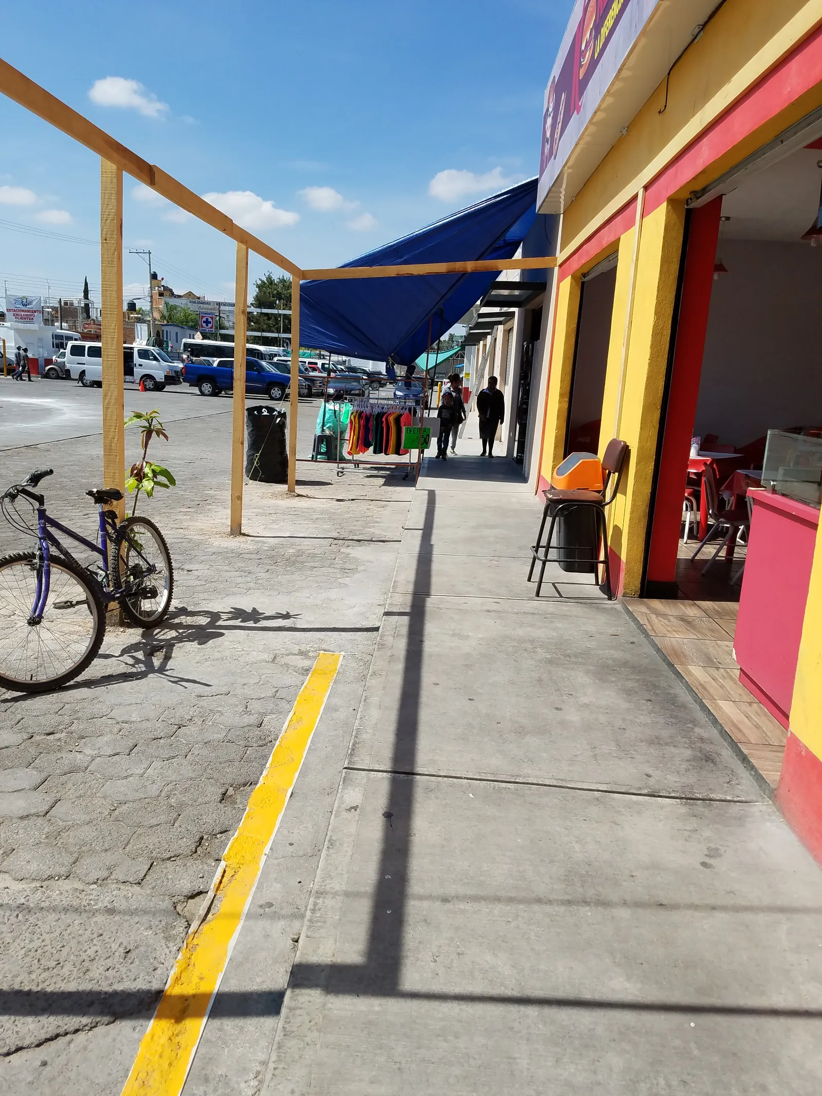 KEY BURGUER image 8