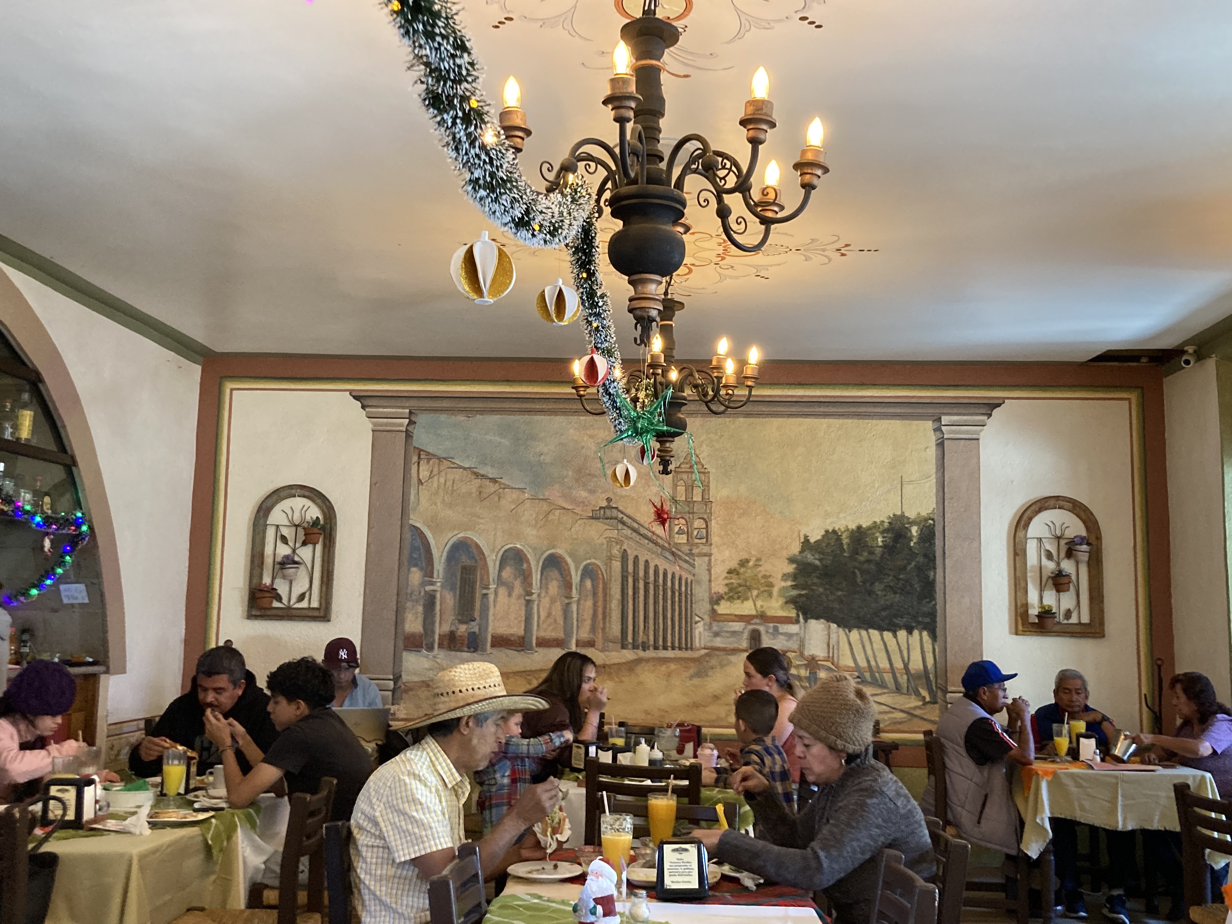 CAFÉ LOS PORTALES image 3