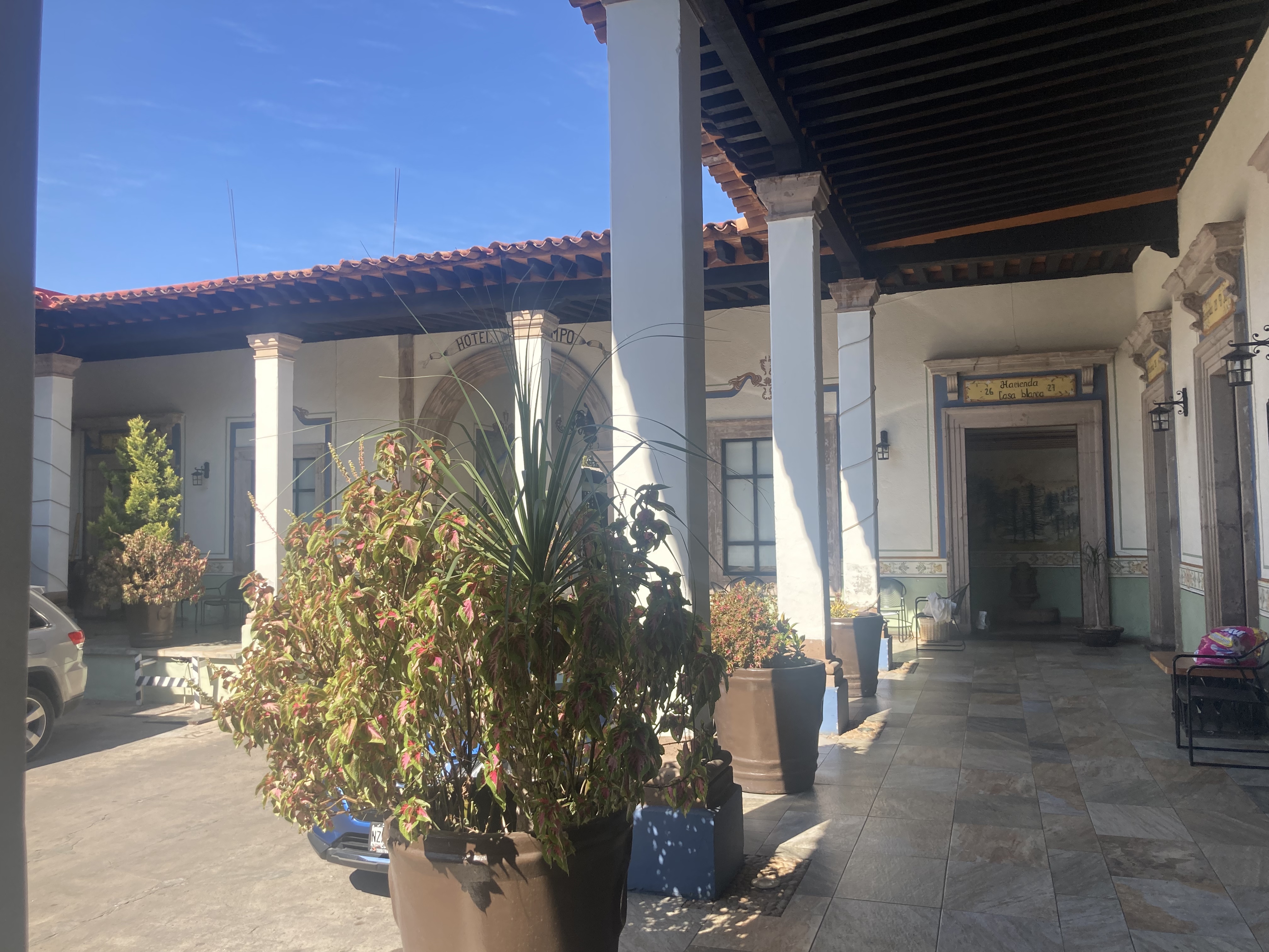 CAFÉ LOS PORTALES image 5