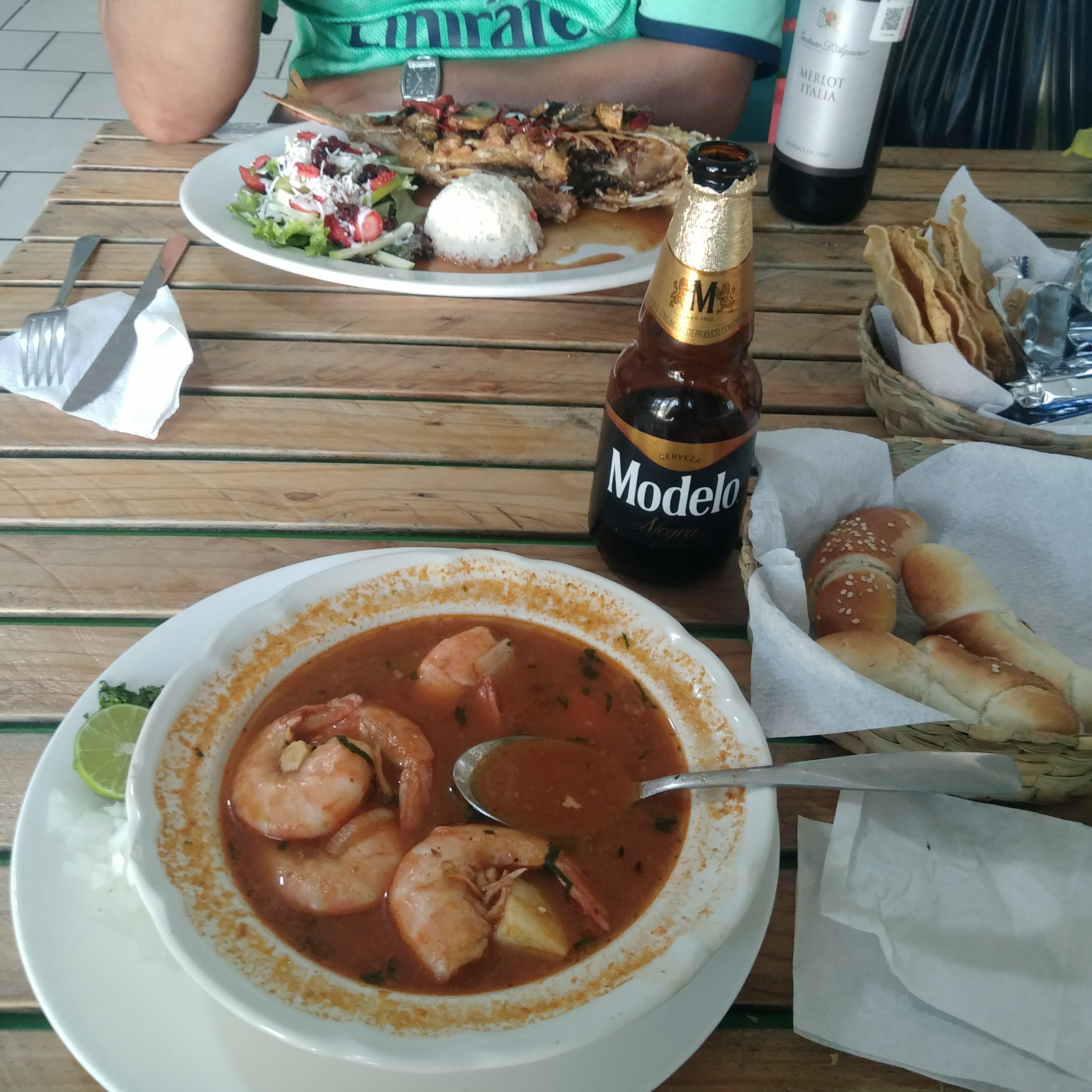 Langostiko's image 5