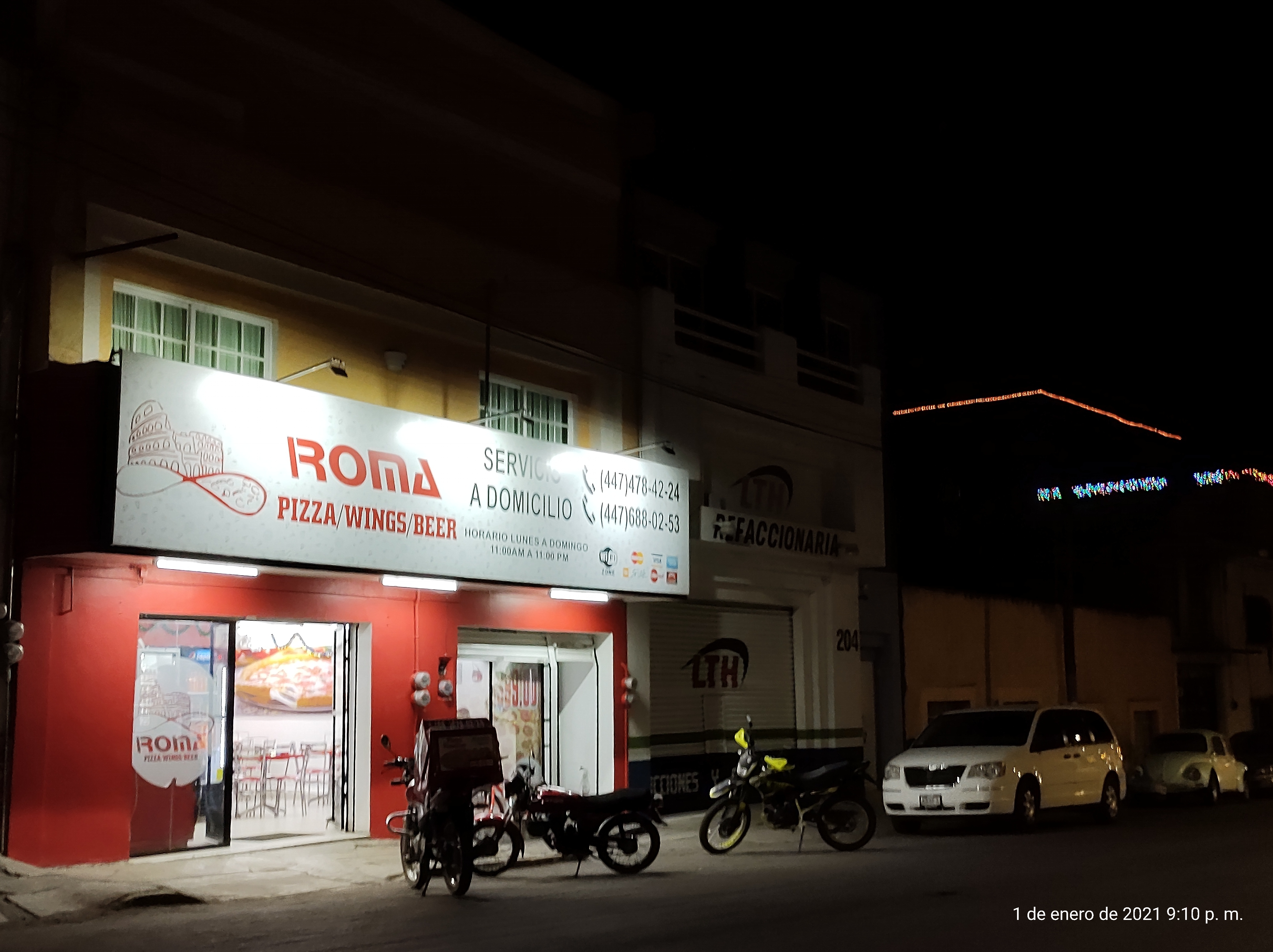 Roma Pizza/Wings/Beer Maravatío image 4