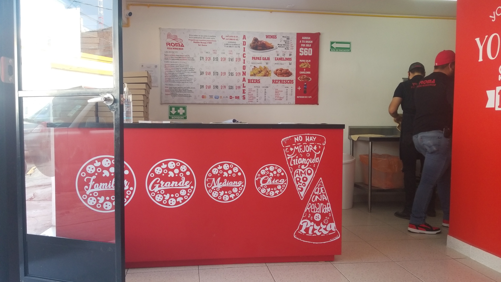 Roma Pizza/Wings/Beer Maravatío image 5