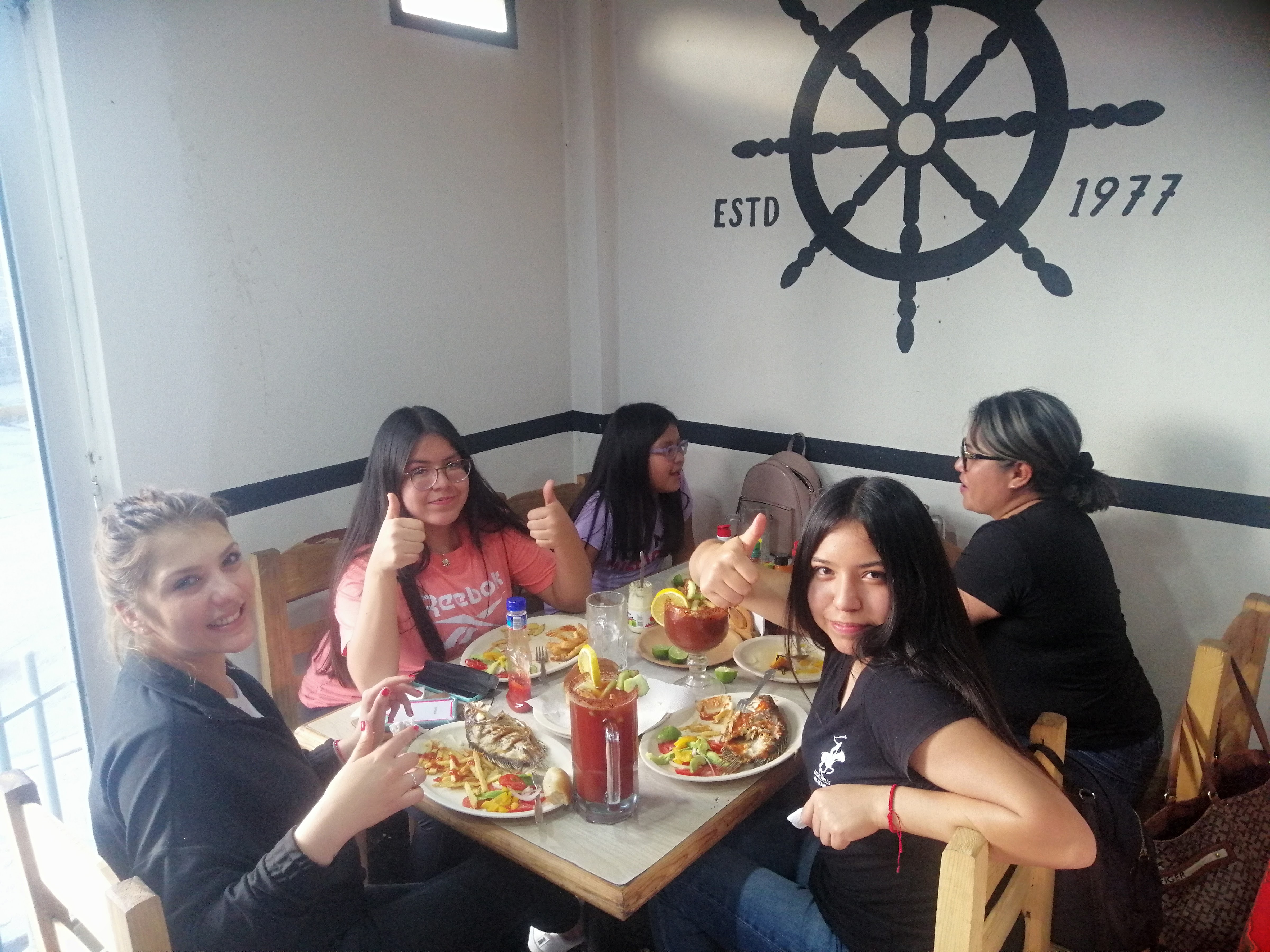 Restaurante familiar BIARRITZ image 1