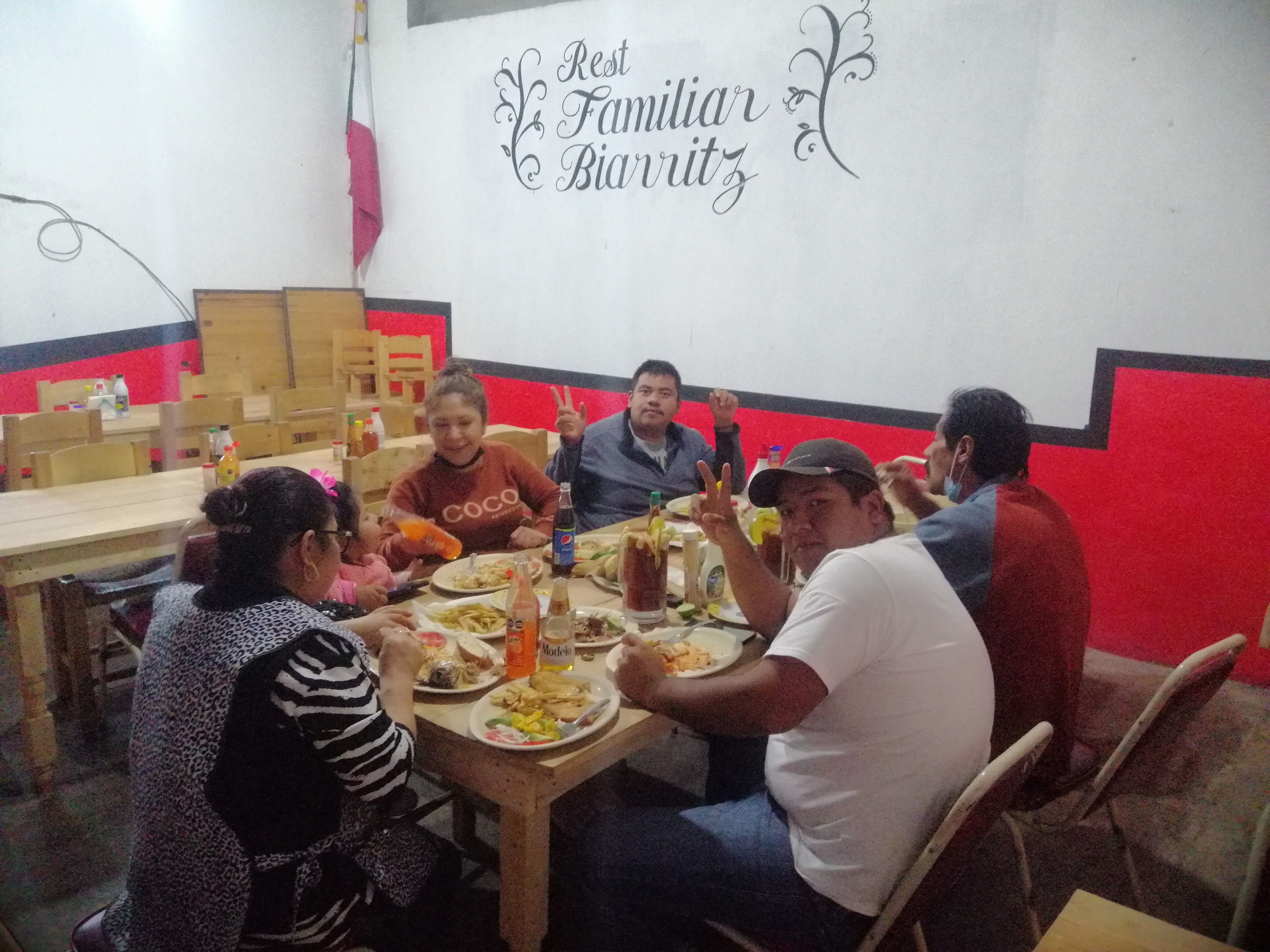 Restaurante familiar BIARRITZ image 5