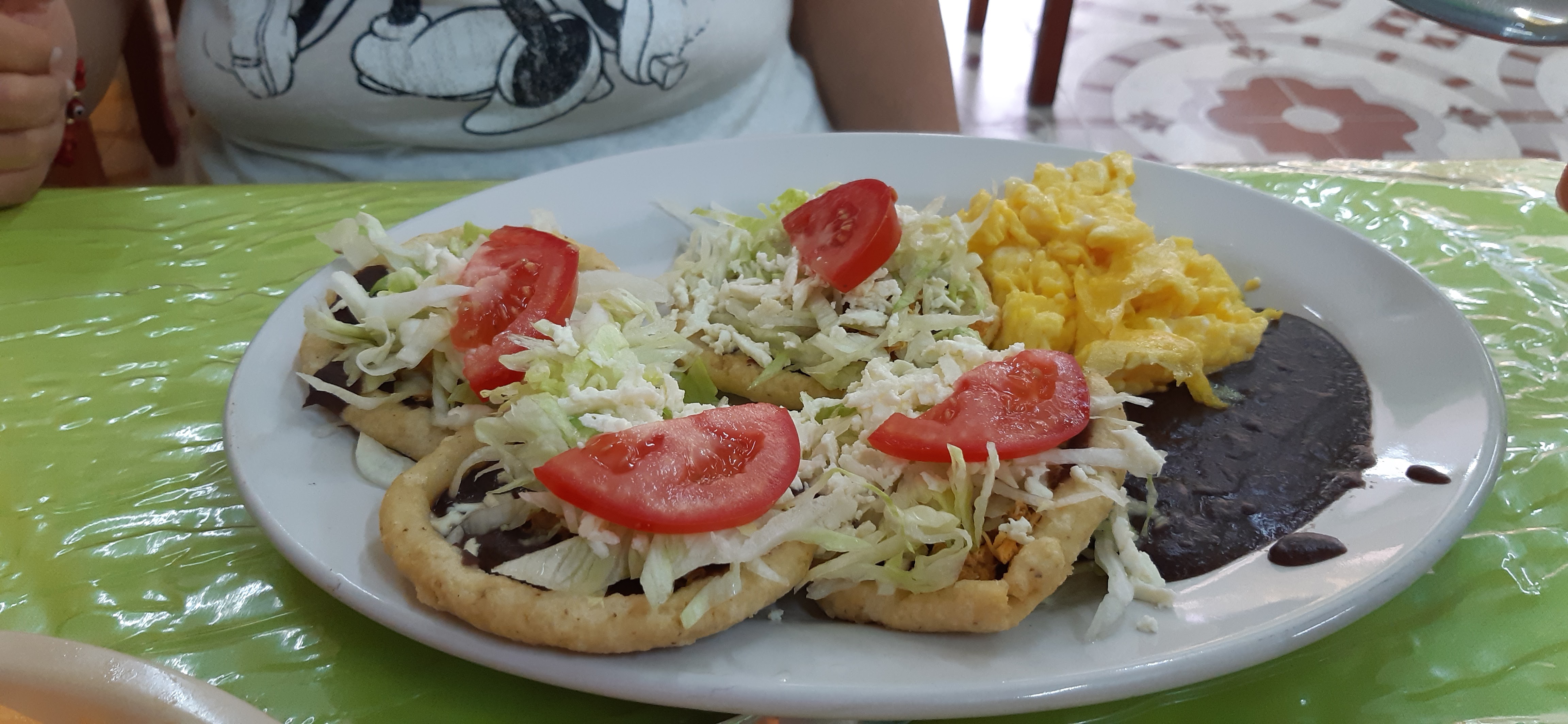 El Calamar Costeño image 2