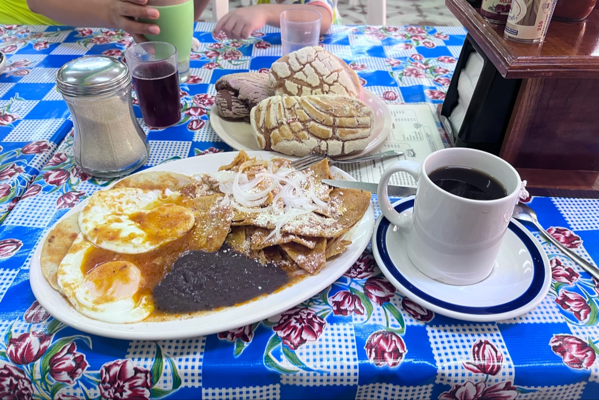 El Calamar Costeño image 4