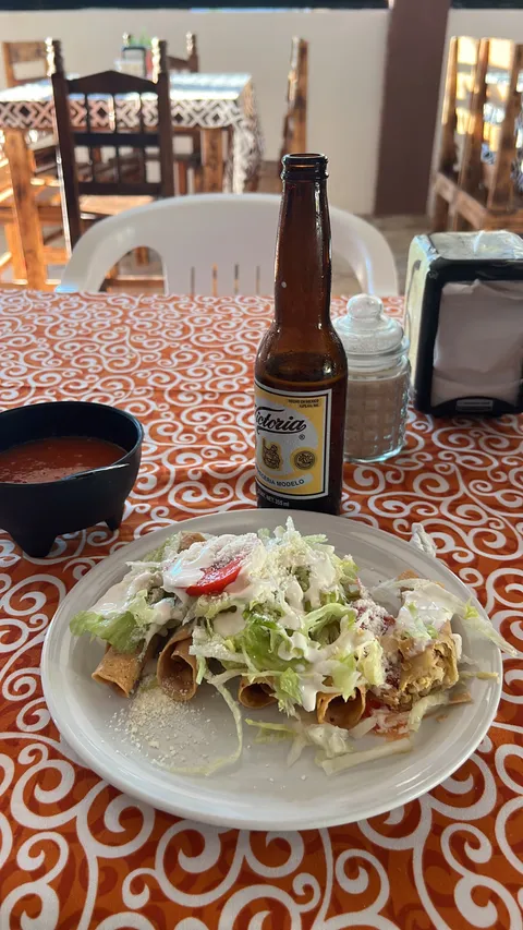 Molcajete image 5