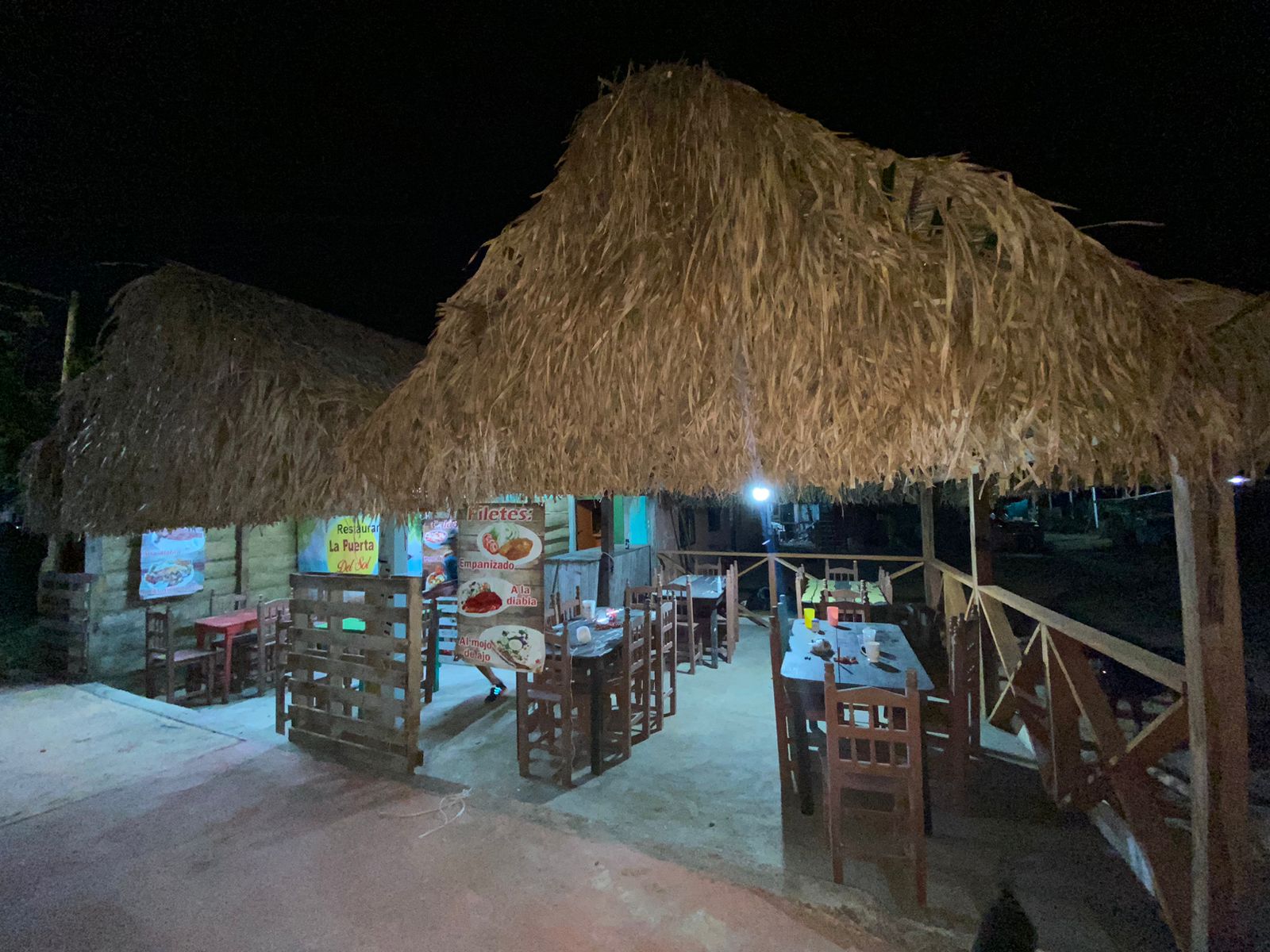 Loncheria La Puerta Del Sol image 9