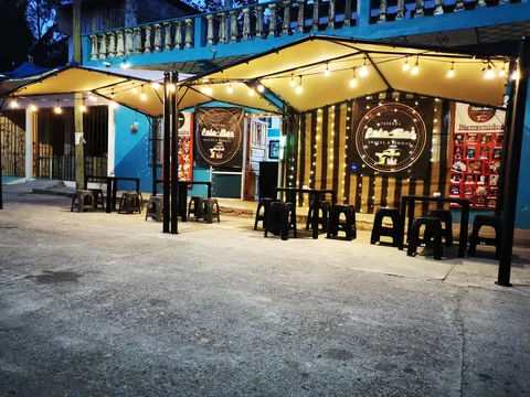 Pato-Mar Snacks & Bebidas image 1