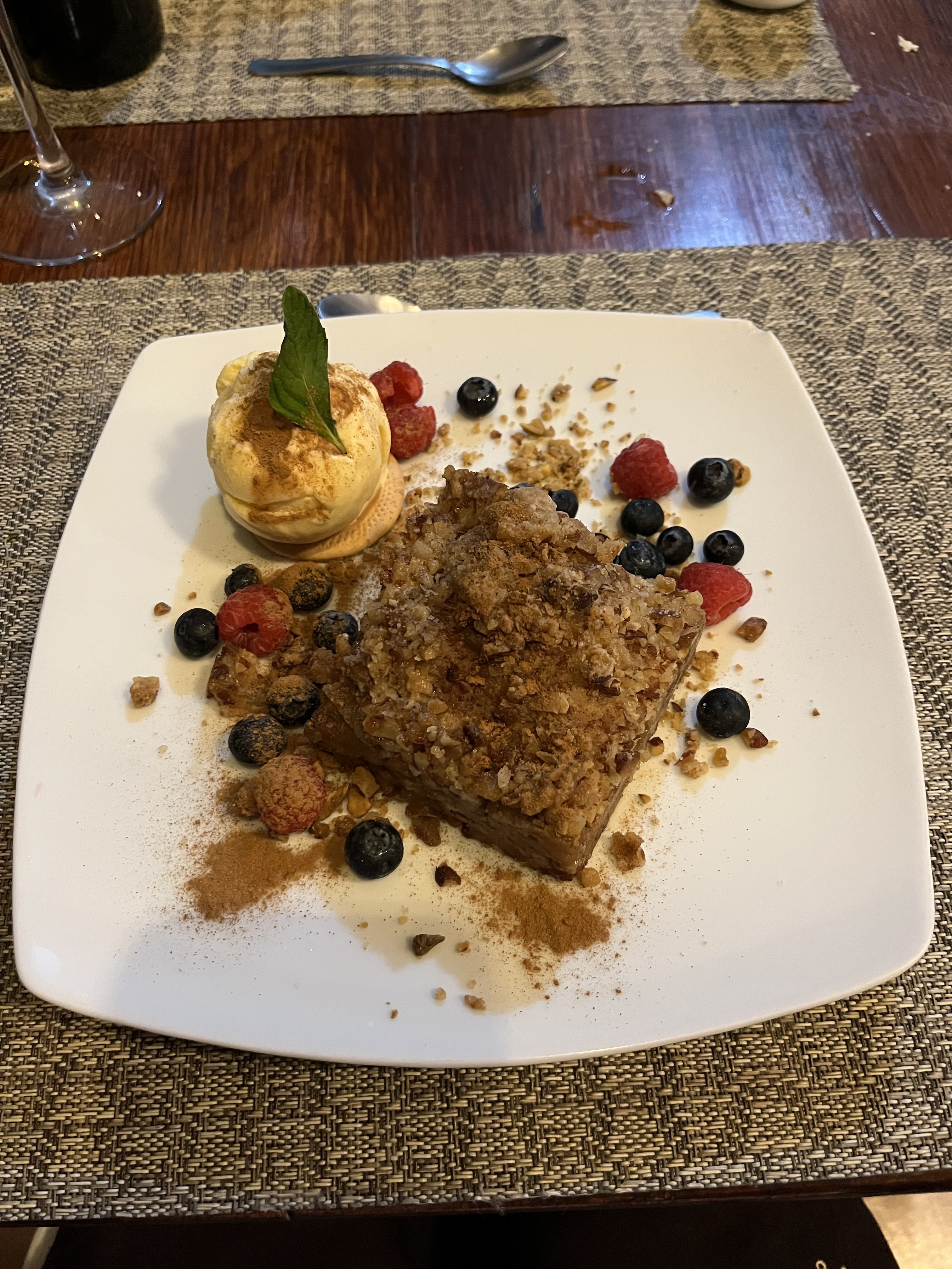 Vainilla Pimienta Bistro Deli image 10