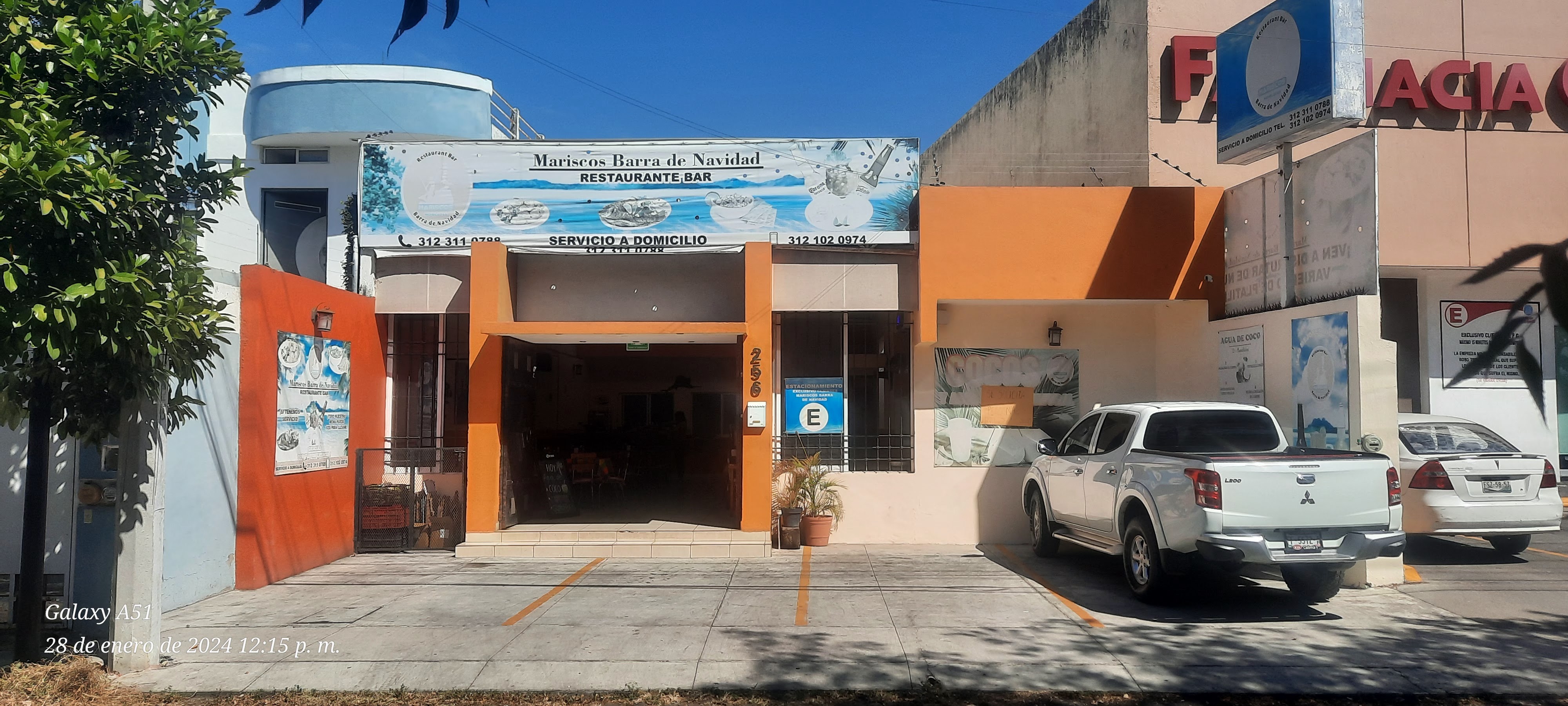 Restaurant Bar Barra de Navidad image 1