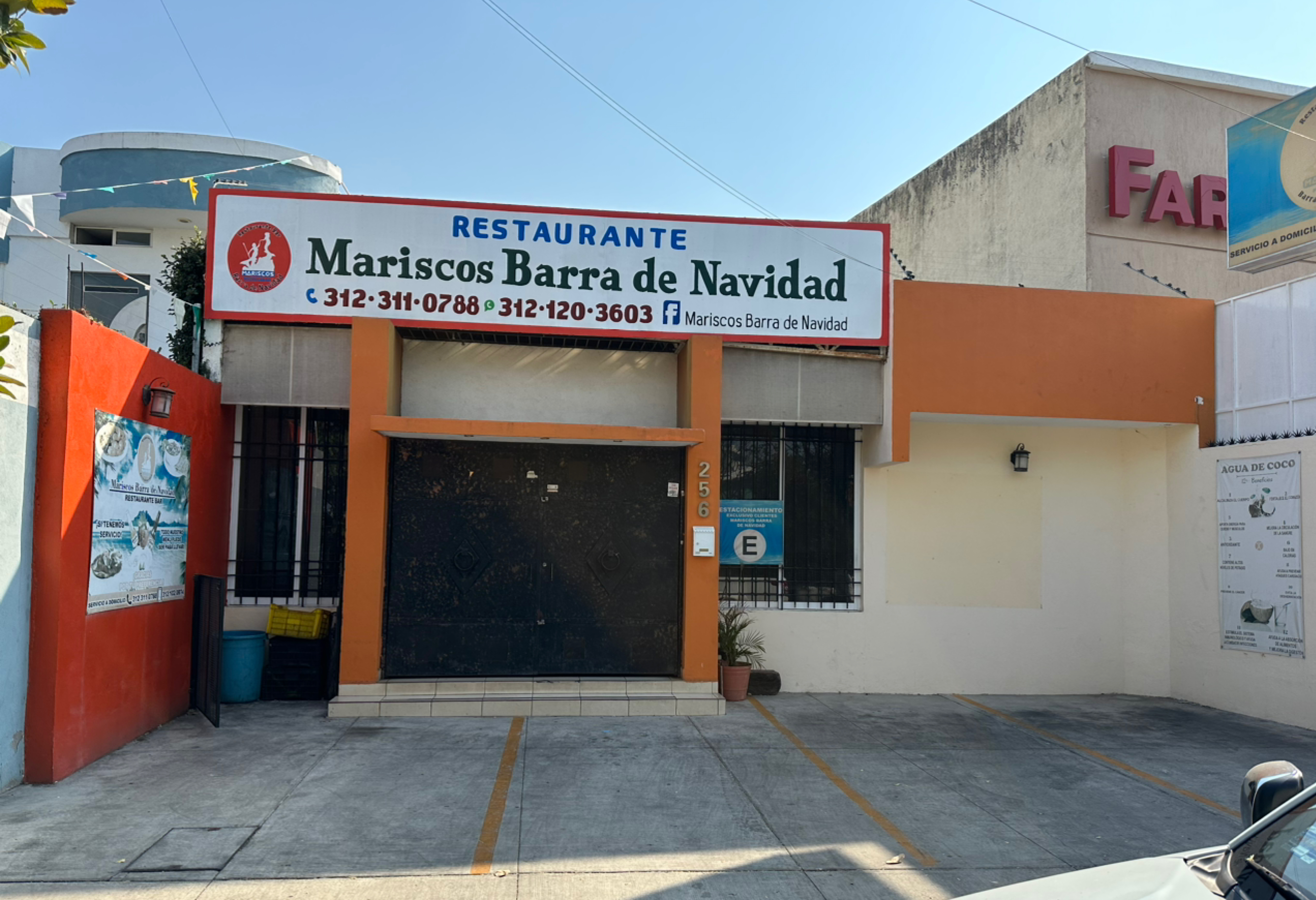 Restaurant Bar Barra de Navidad image 7