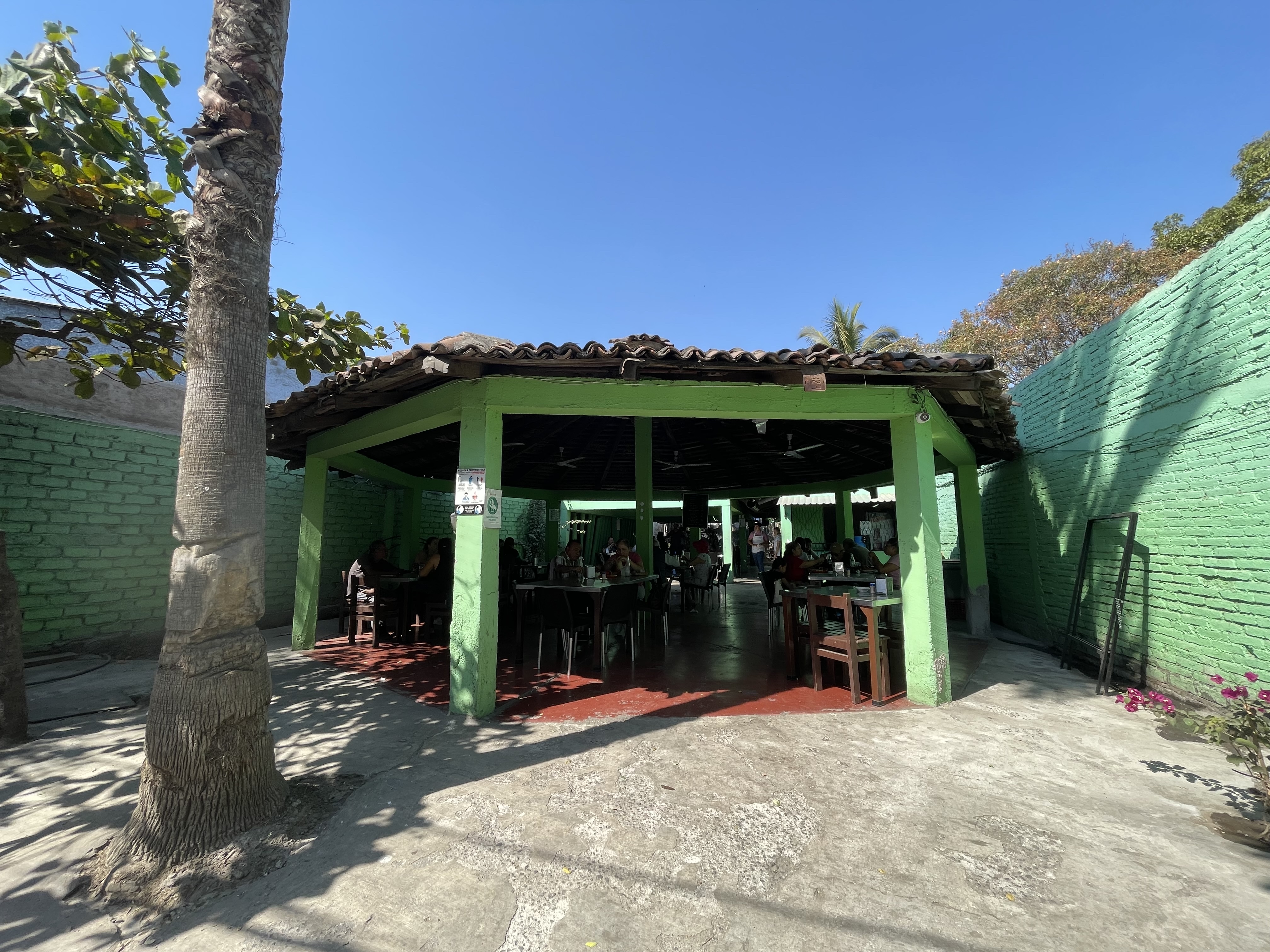 Restaurant "El Perico Loro" image 4
