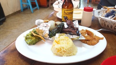 Mariscos Gradilla image 7