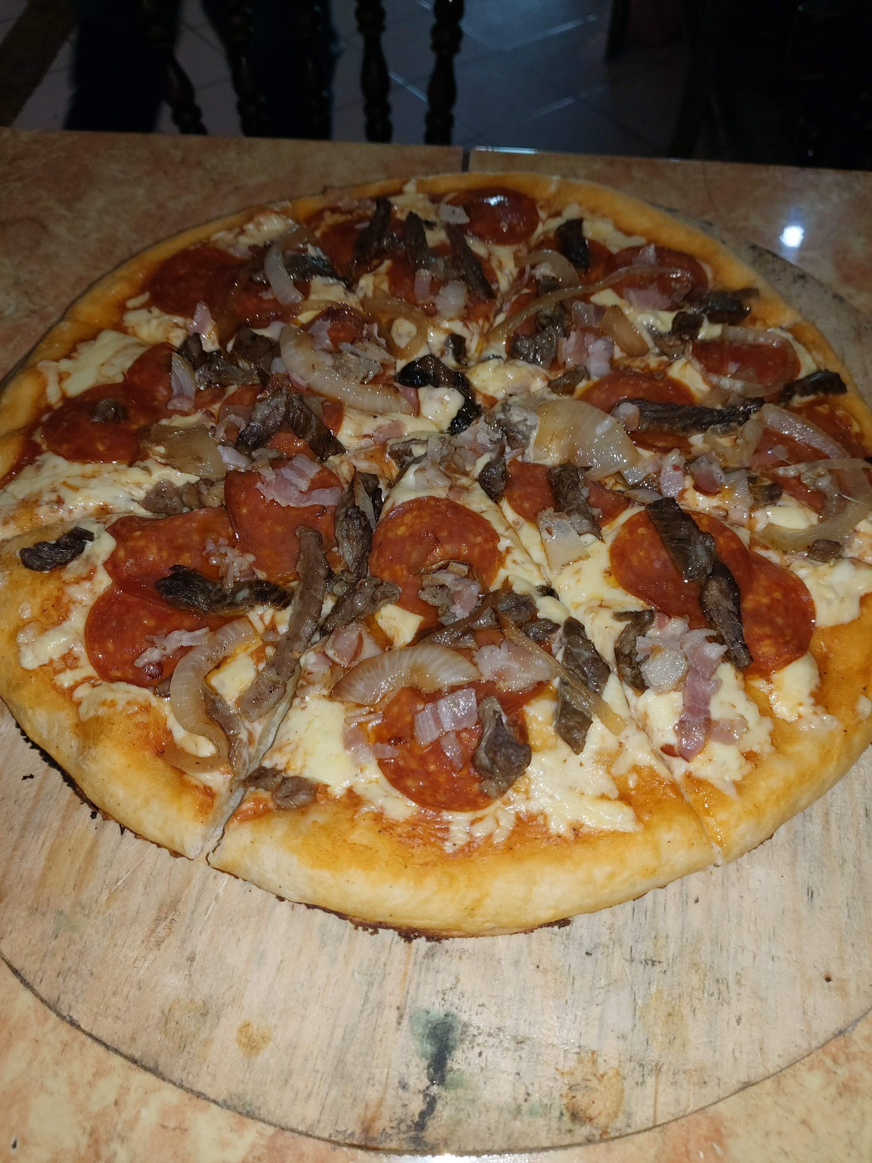 Mega Pizza image 4