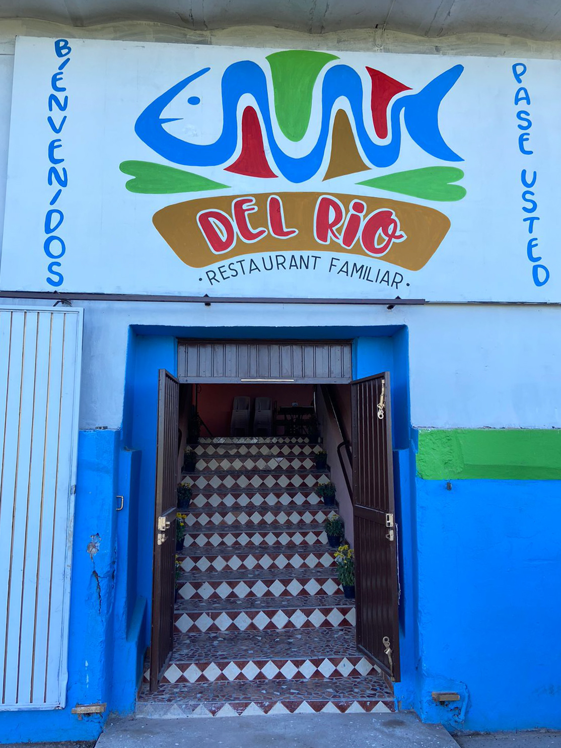 Del Río Restaurante Familiar image 4