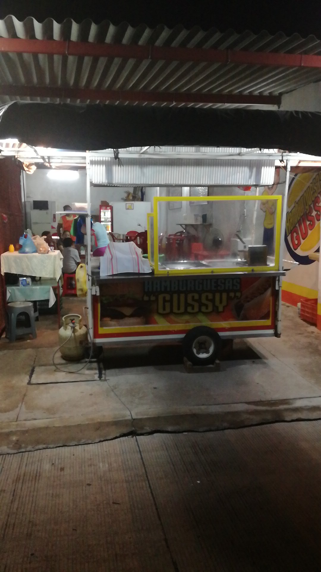 Hamburguesas Gussy image 3