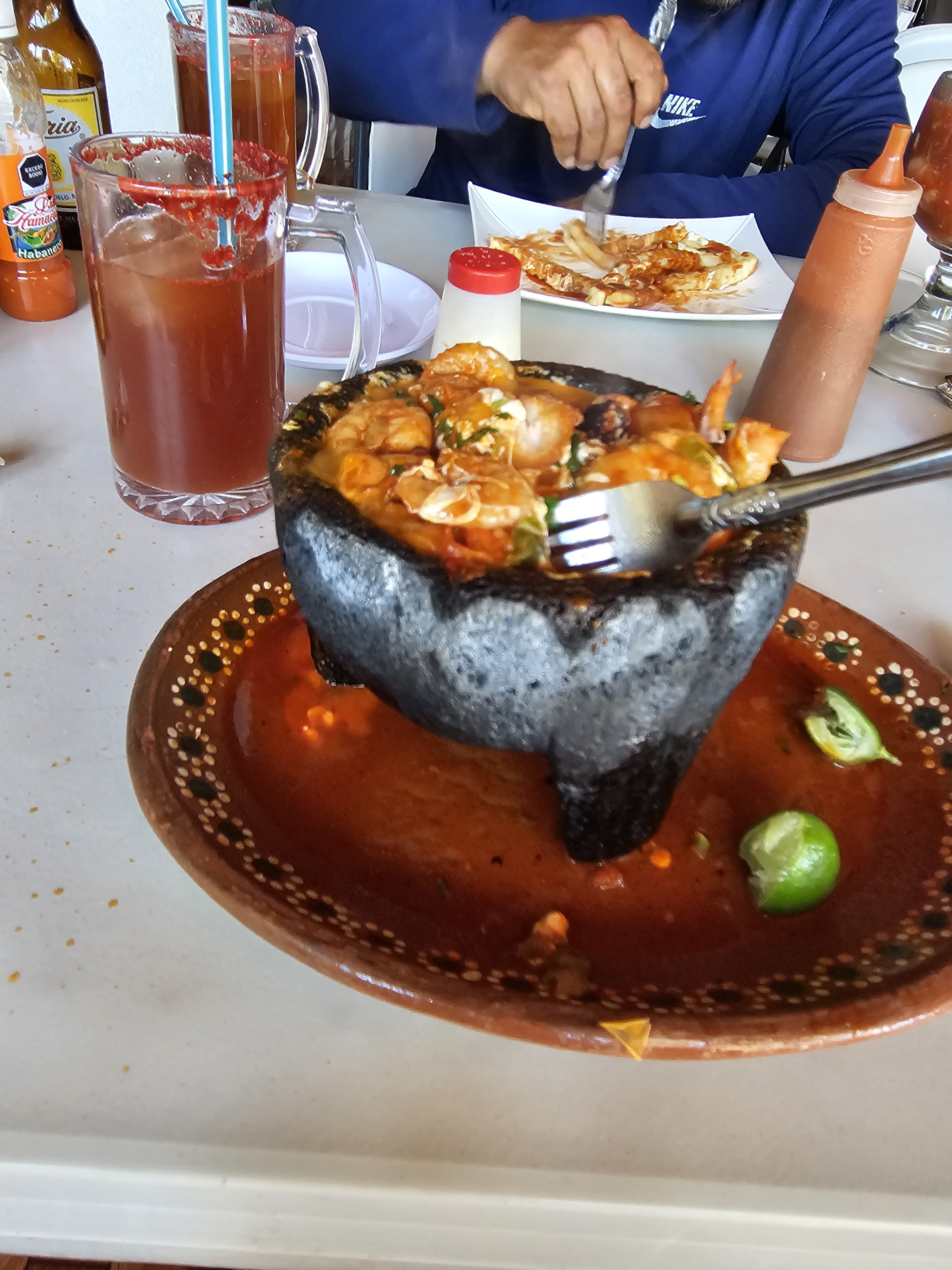 Mariscos El Galan Morelia image 5