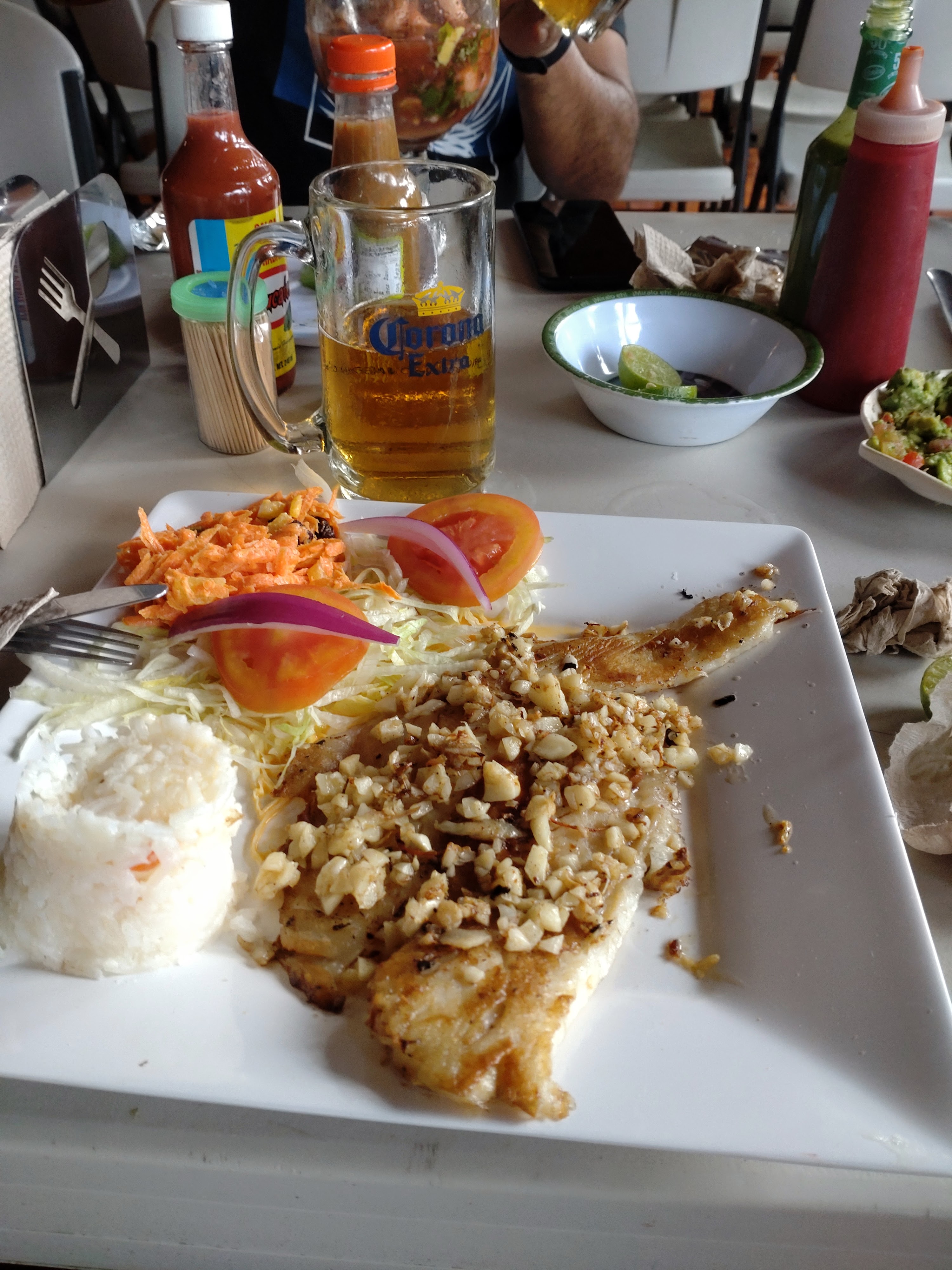 Mariscos El Galan Morelia image 10