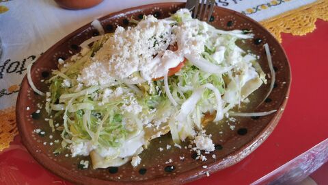 Guisados y antojitos esme image 1