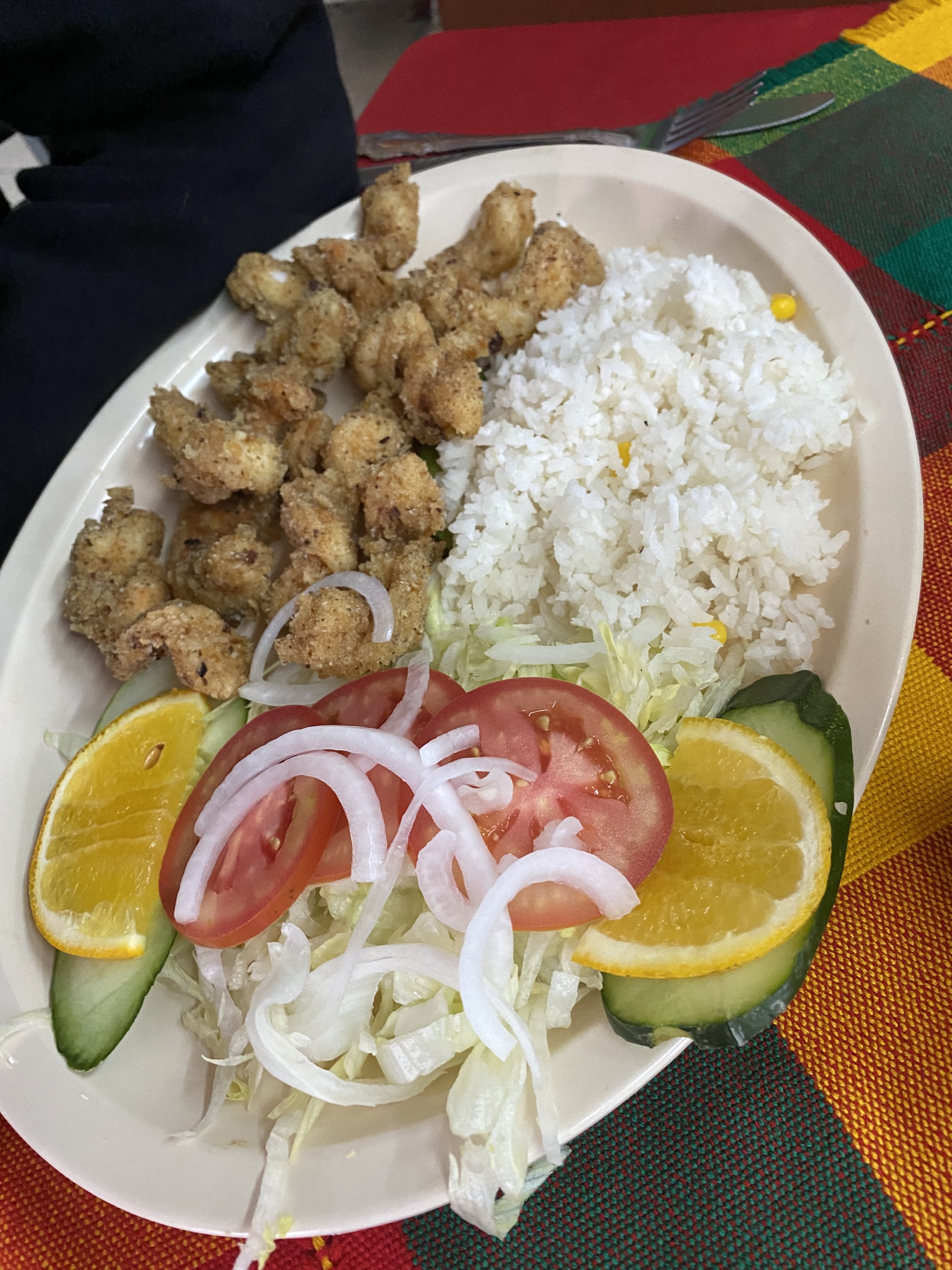 El Delfin Sonriente image 4